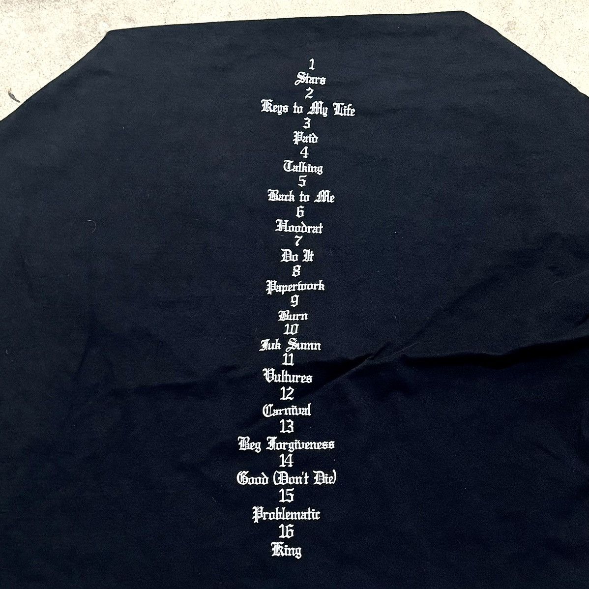 Yeezy KANYE WEST VULTURES TEE! Size US XL / EU 56 / 4 - 8 Thumbnail