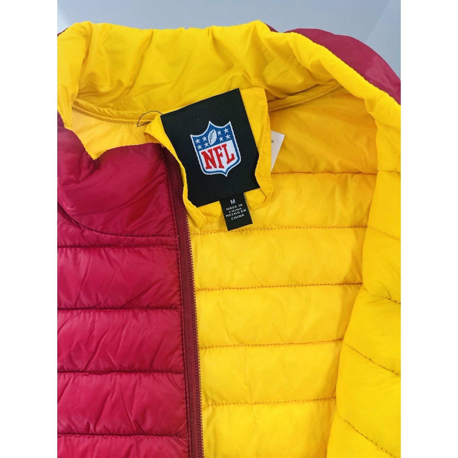 NFL NFL Washington Commanders Insulated Full Zip Puffer Vest Size US M / EU 48-50 / 2 - 2 Thumbnail