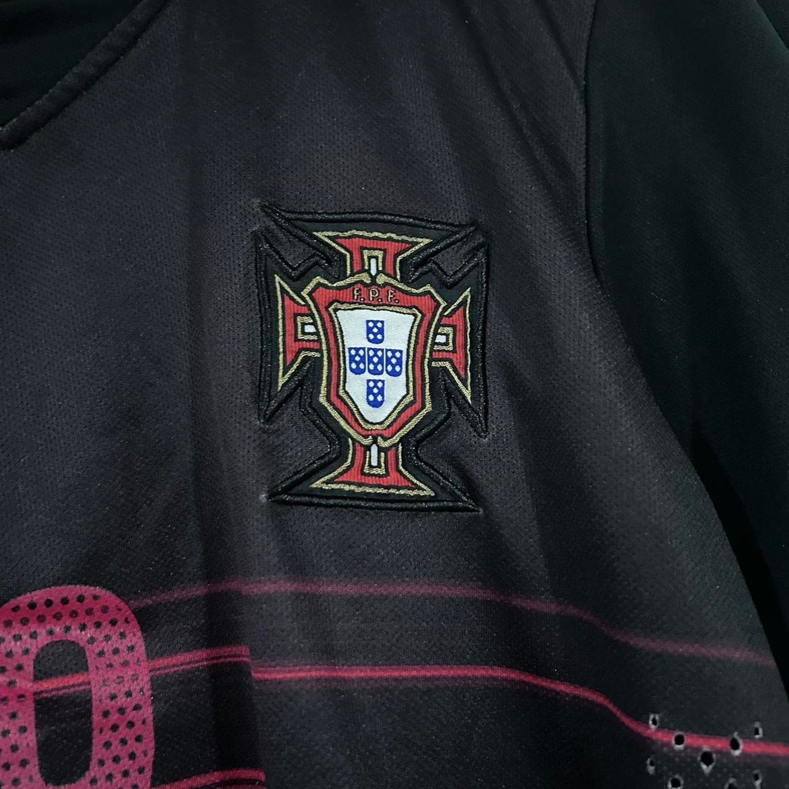 Nike 2015 Nike Portugal Soccer Football Away Jersey Size US S / EU 44-46 / 1 - 4 Thumbnail