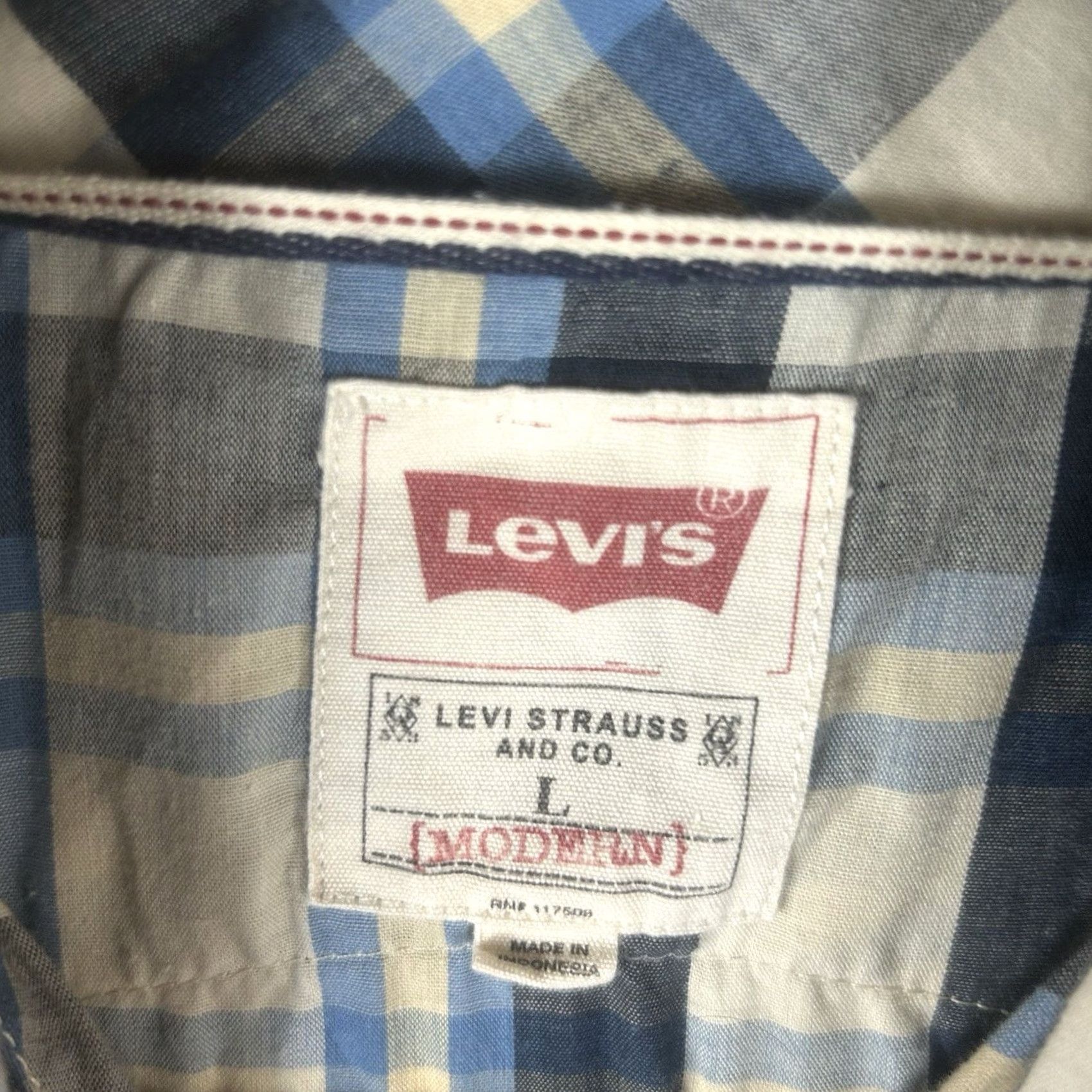 Levi's Levis Pearl Snap Western Shirt Mens L Blue Plaid Long Sleeve Modern Fit L/S Size US L / EU 52-54 / 3 - 3 Thumbnail