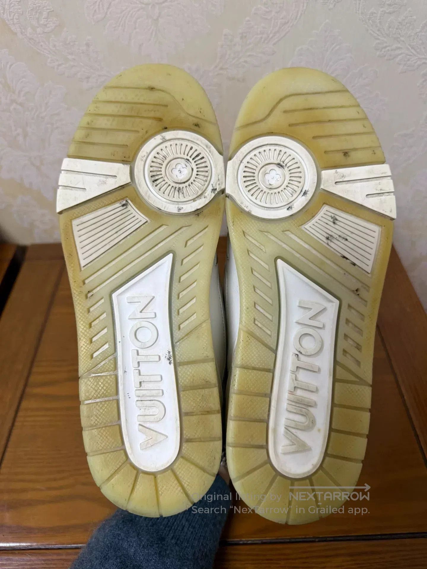 Louis Vuitton LV Trainer White Cement Size 41. Size US 8 / EU 41 - 4 Thumbnail