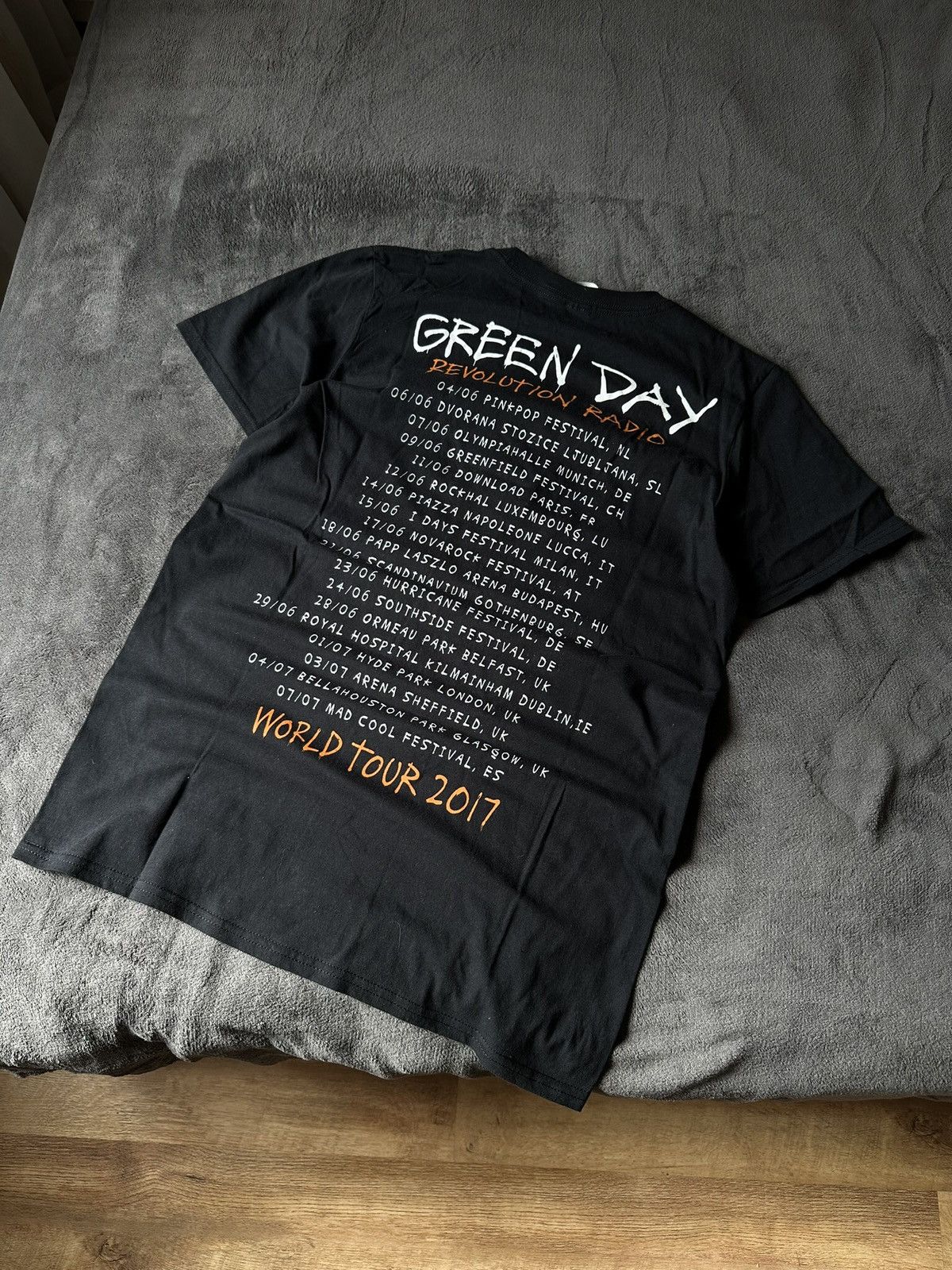 Band Tees × Vintage Vintage Green Day Tee Dookie Band T Shirt Size US M / EU 48-50 / 2 - 6 Thumbnail