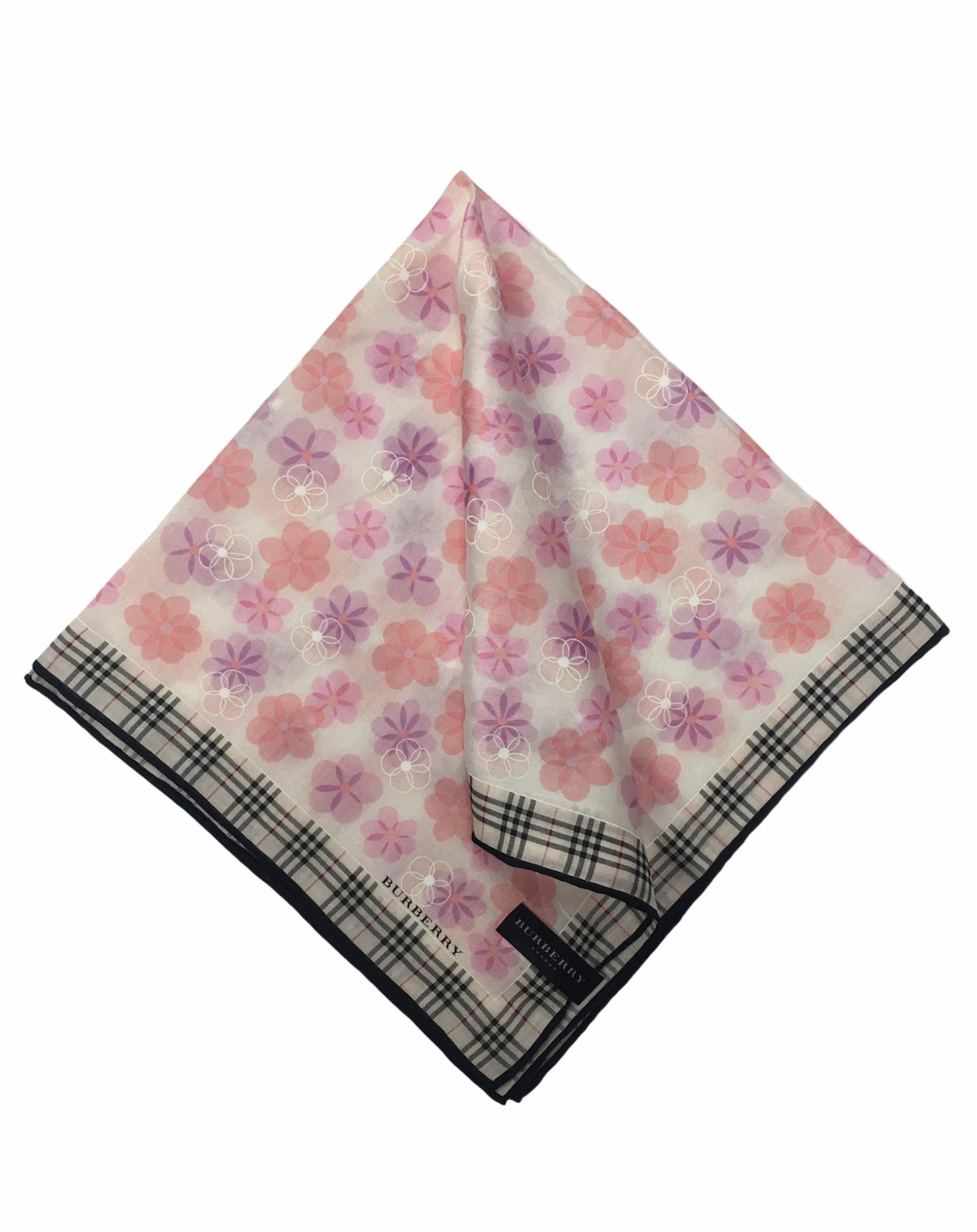 Burberry Burberry Archive Bandana Handkerchiefs HKC0079 Size ONE SIZE - 1 Thumbnail