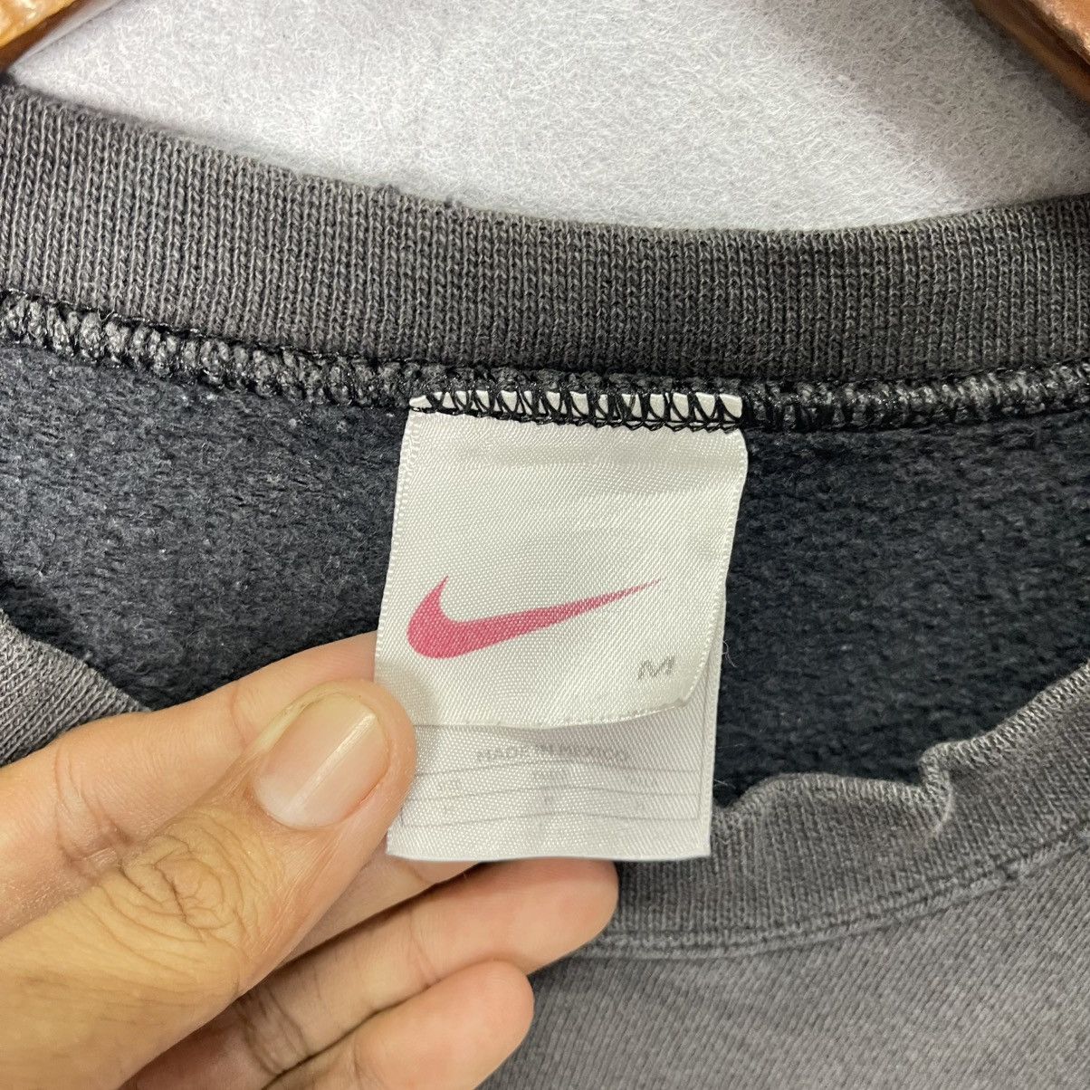 Nike Vintage Nike Mini Swoosh Distressed Sweatshirt Size US M / EU 48-50 / 2 - 11 Thumbnail