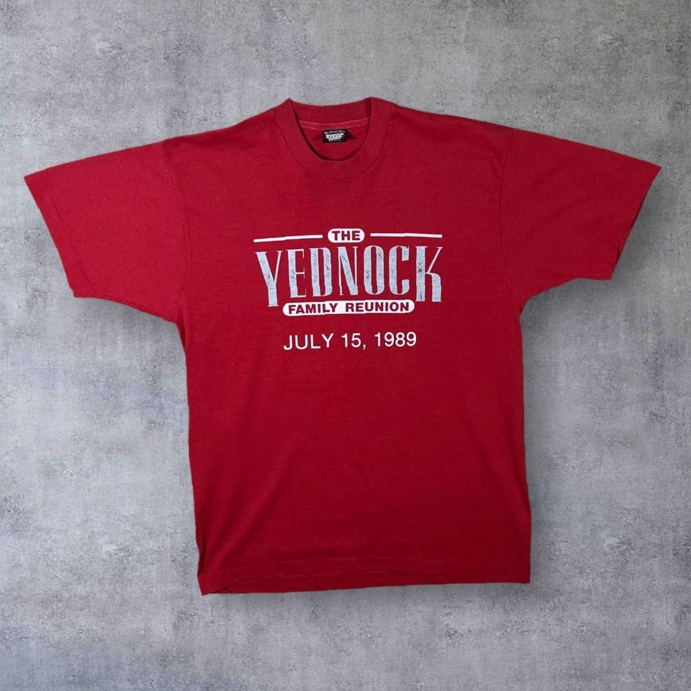 Vintage VINTAGE Screen Stars The Yednock Family Reunion T-Shirt L Red Graphic Print 1989-1999 Mens XL Large Shirt Size US L / EU 52-54 / 3 - 2 Thumbnail