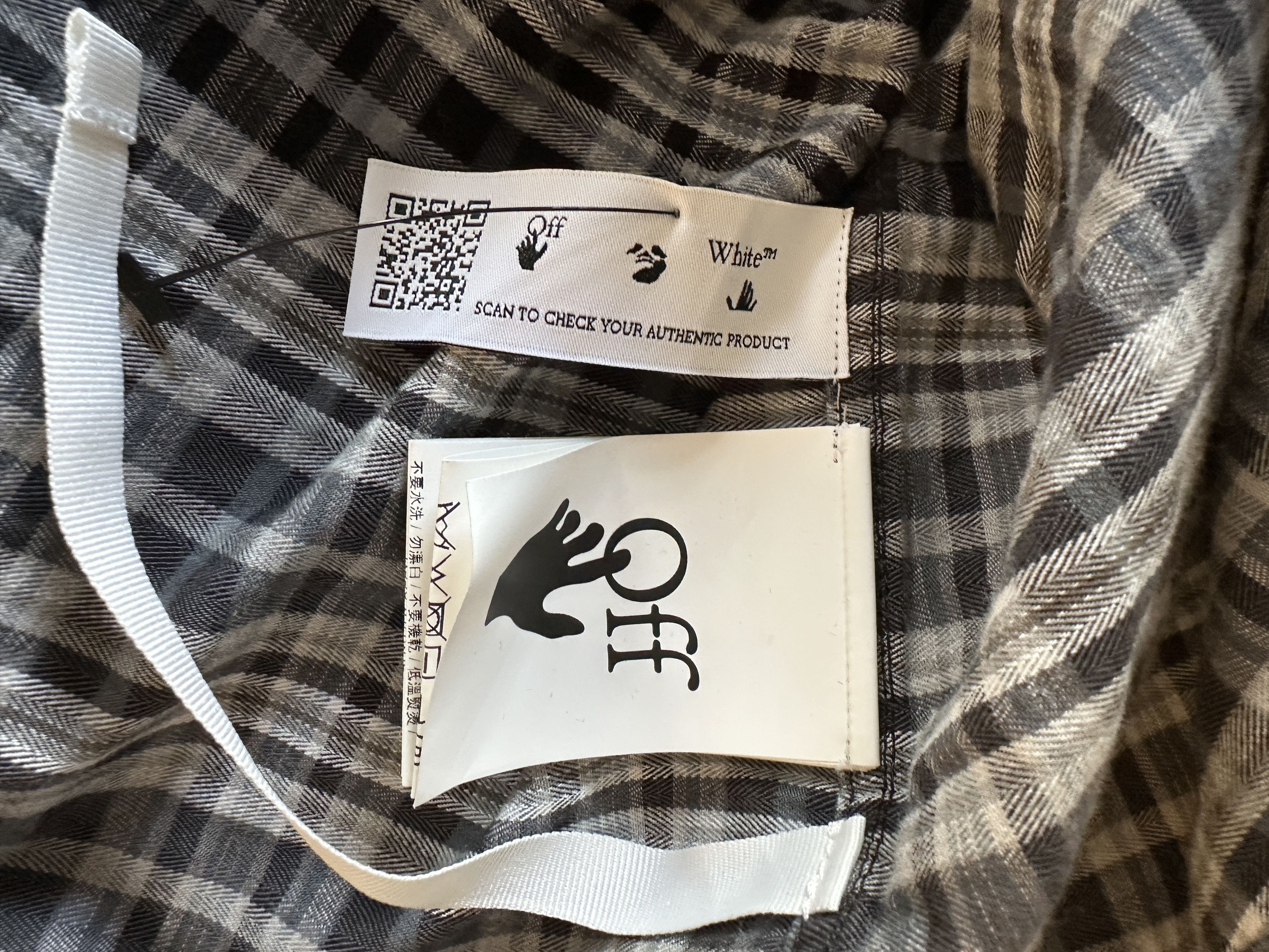Off-White Off-White 'Hands' Flannel Size US S / EU 44-46 / 1 - 6 Thumbnail