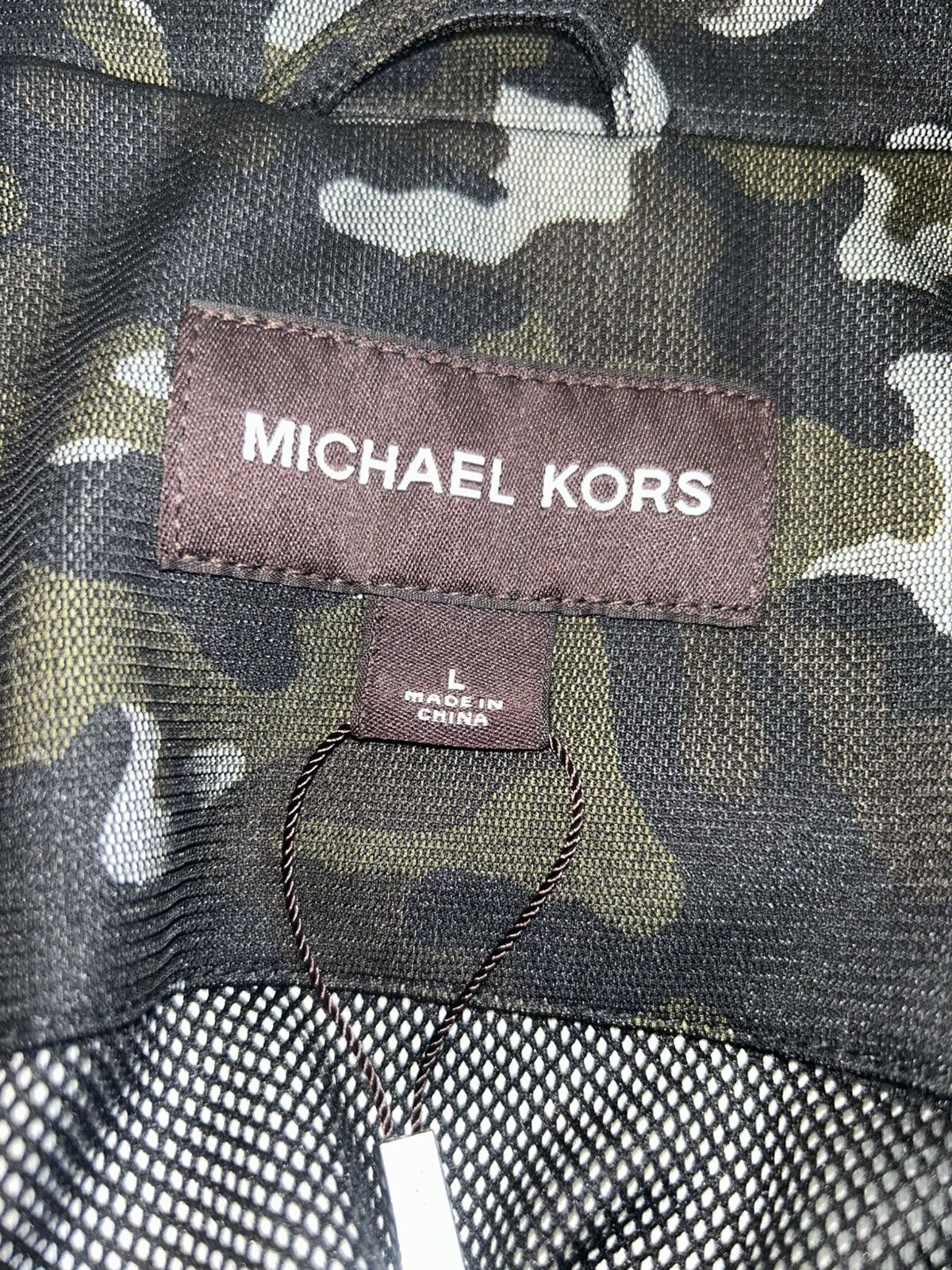 Michael Kors Michael Kors Men’s Camouflage Jacket Size Large CS92E7P67J Size US L / EU 52-54 / 3 - 3 Thumbnail