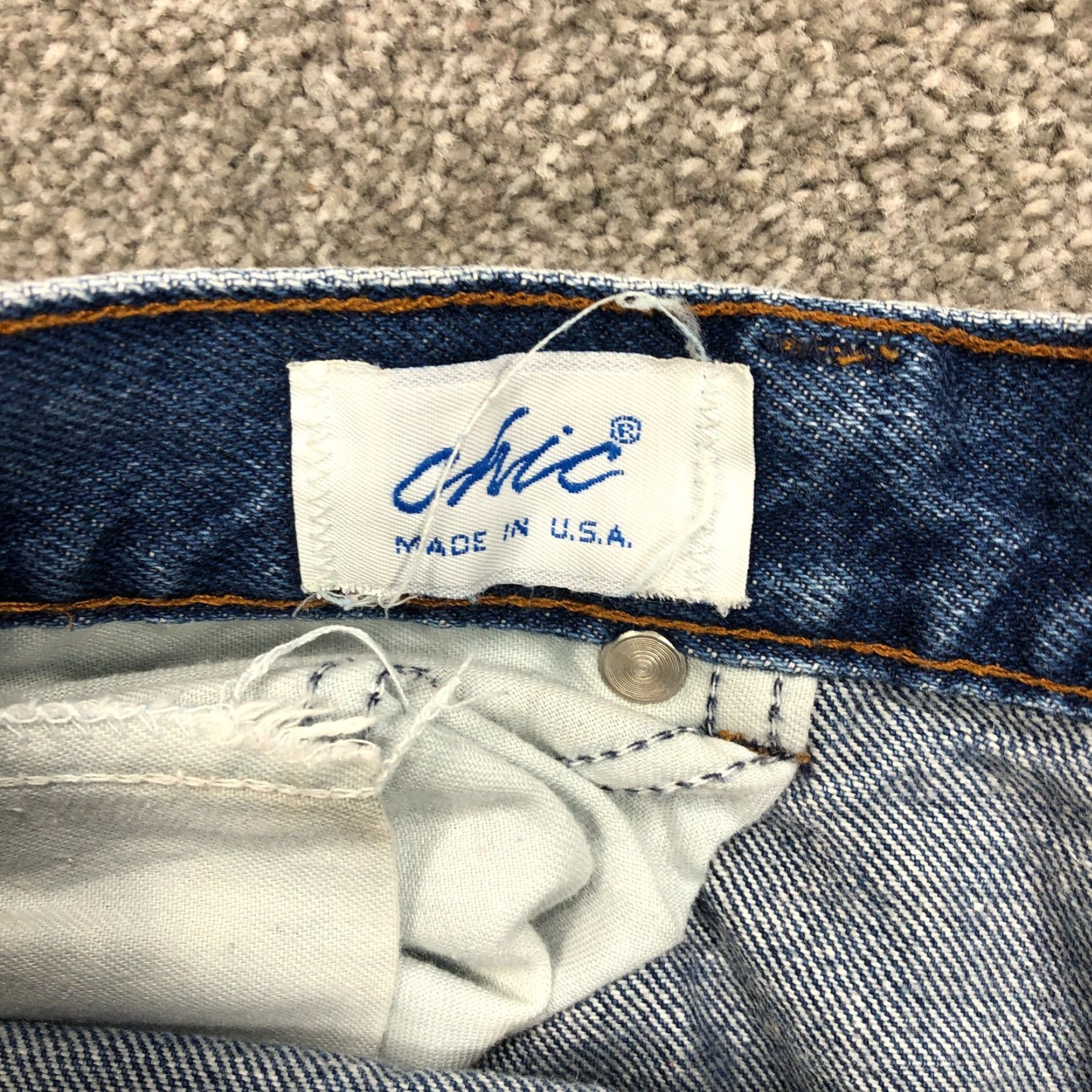 Vintage VINTAGE CHIC JEANS Women 20 High Rise Tapered Dark Wash USA Made 90s Y2K Mom Size 42" / US 20 - 4 Thumbnail