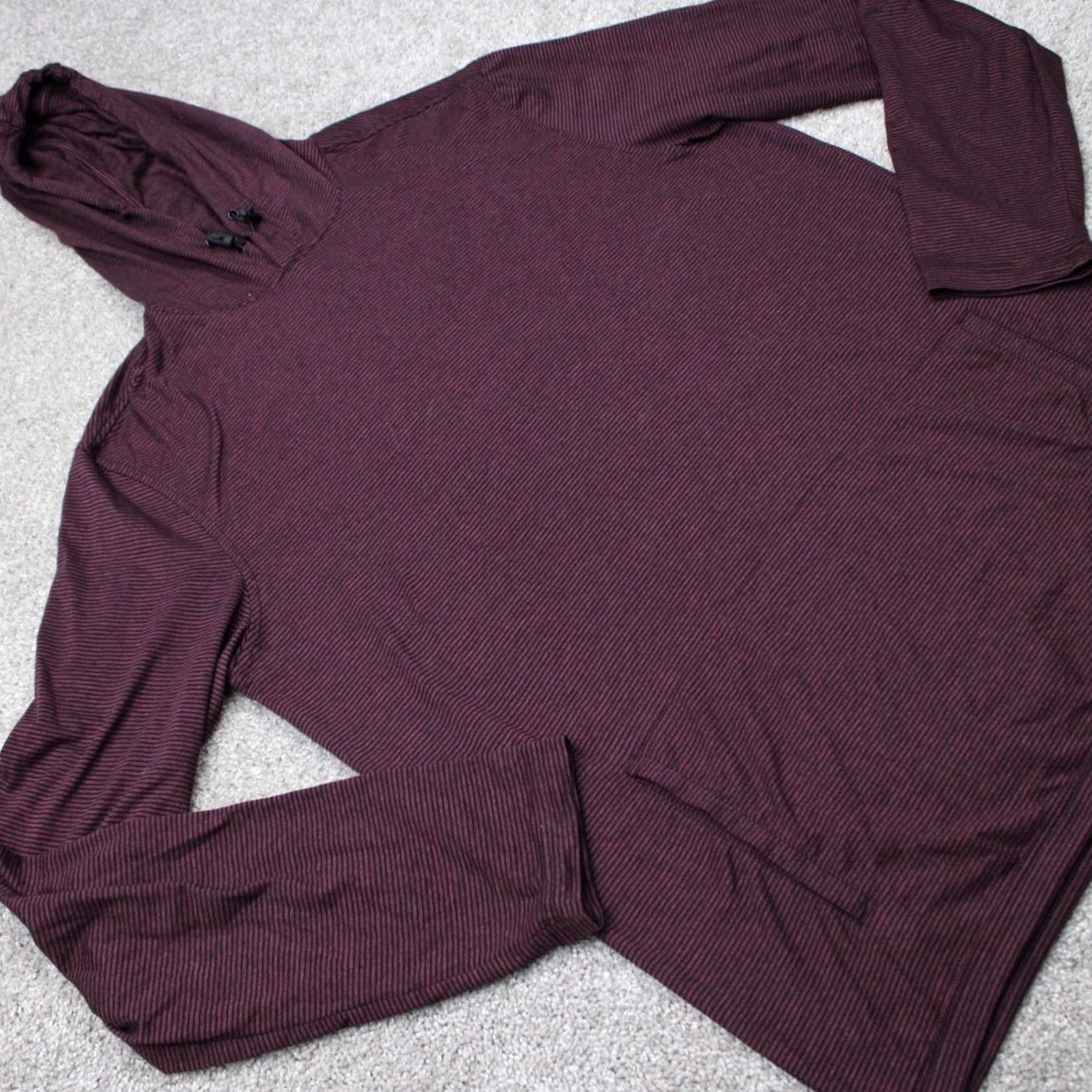 Vintage 01. Algo Hoodie Mens Large Red/Black 01. Performance Quick Dry UV SPF 40+ Stretch Shirt Hooded Pullover Size US L / EU 52-54 / 3 - 4 Thumbnail