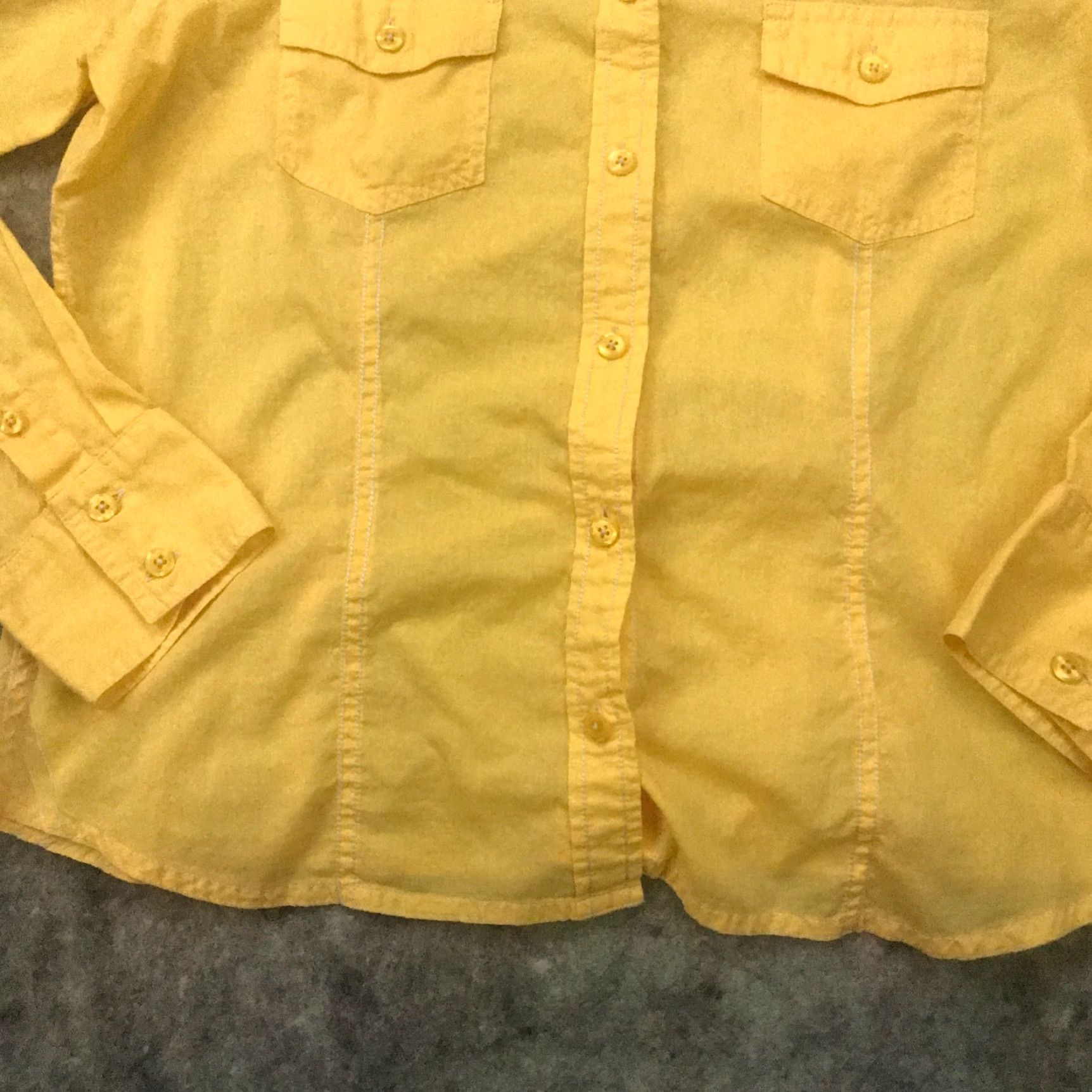 Vintage L.L. Bean Women's Button-Up Shirt Medium Yellow Long Sleeve Semi-Sheer V-Neck Casual Blouse Size M / US 6-8 / IT 42-44 - 6 Thumbnail