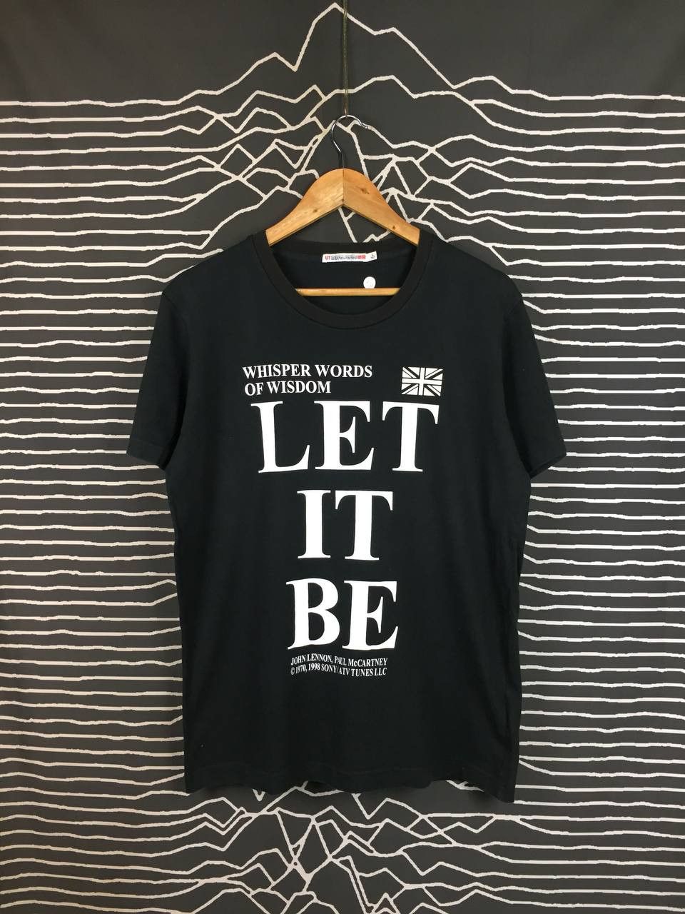 Uniqlo Uniqlo The Beatles John Lennon Paul McCartney Let It Be Tee Size US L / EU 52-54 / 3 - 2 Thumbnail