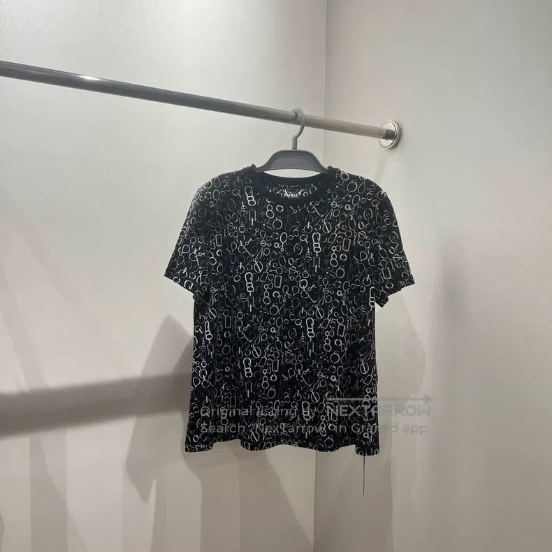 Hermes Hermes Chain Pattern Full Print Round Neck Short Sleeve T- Size S / US 4 / IT 40 - 1 Thumbnail