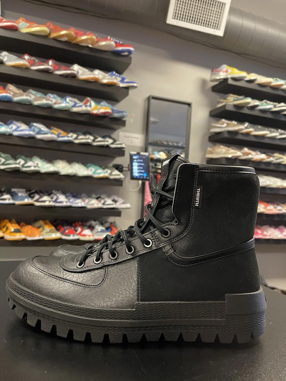 Nike Size 11.5 - Nike XARR Boots Leather Shoes Manoa Manoadome Size US 11.5 / EU 44-45 - 1 Thumbnail