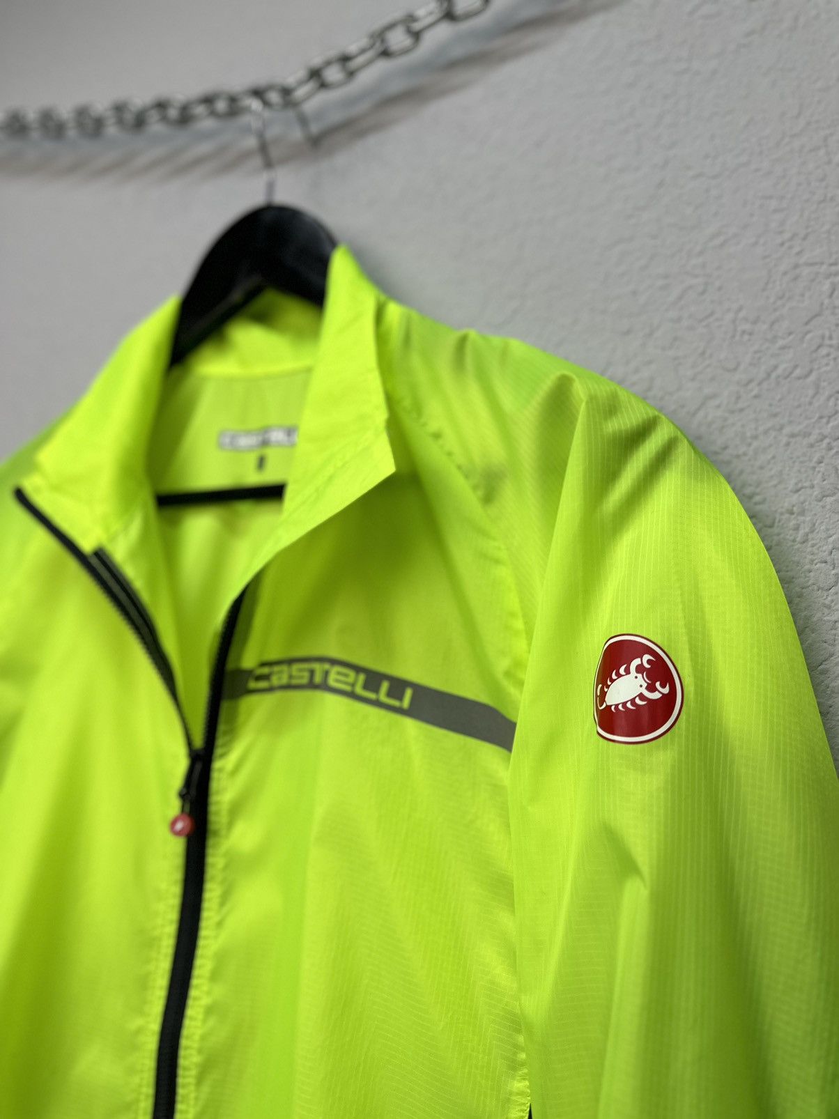 Rapha Bike Castelli cycling windbreaker jacket neon tech roadwear Size US S / EU 44-46 / 1 - 8 Thumbnail