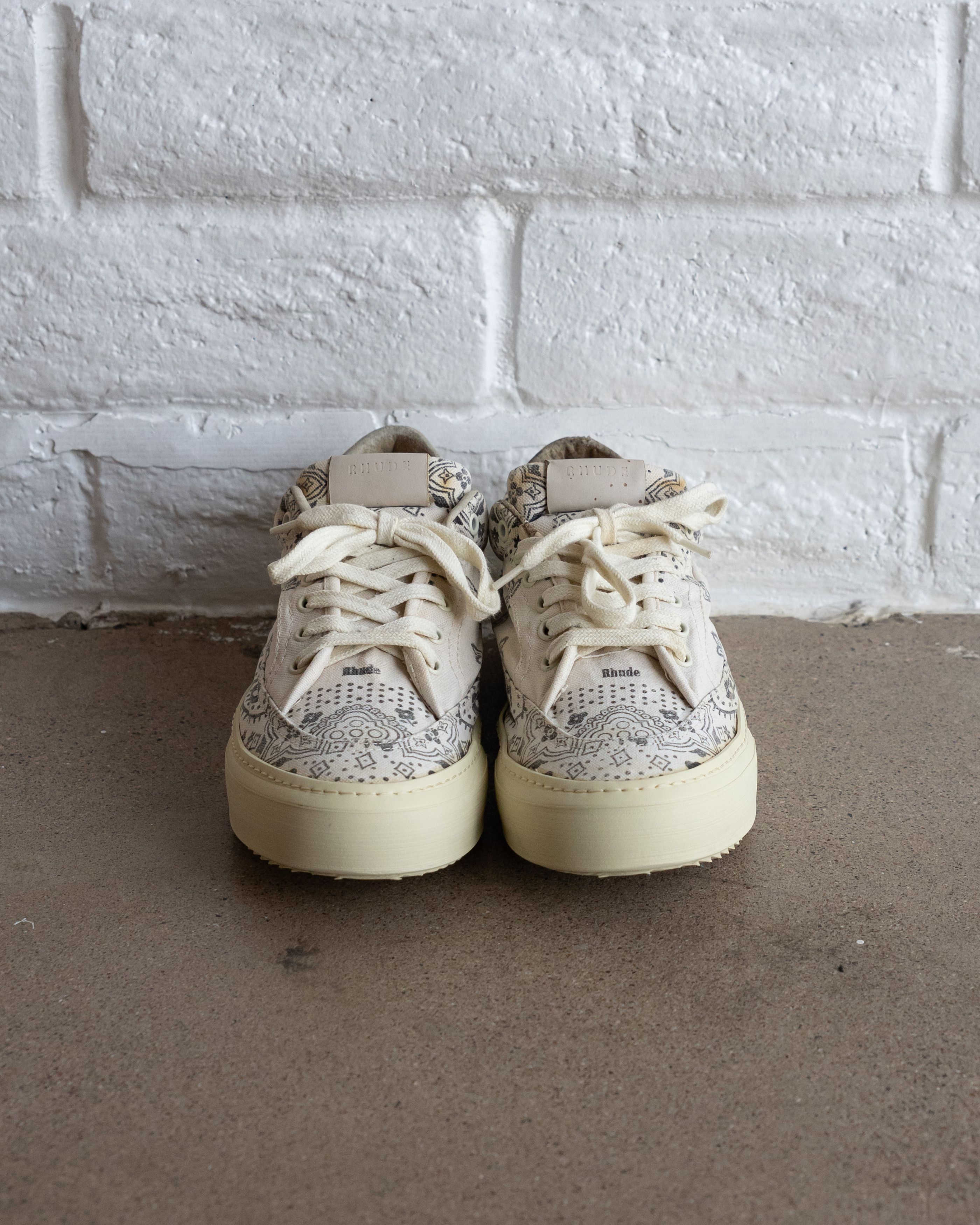 Rhude Rhude V2 Sneaker Bandana White Low Top Canvas Men's 10 Size US 10 / EU 43 - 2 Thumbnail