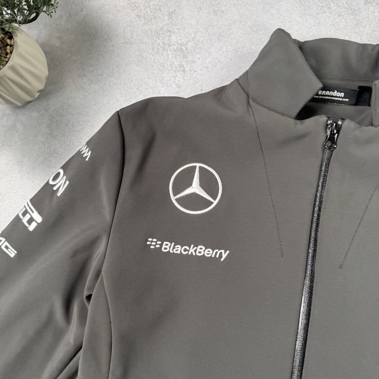 Mercedes-Benz Hugo Boss Mercedes-AMG Petronas F1 Team Softshell Jacket S Size US S / EU 44-46 / 1 - 12 Thumbnail
