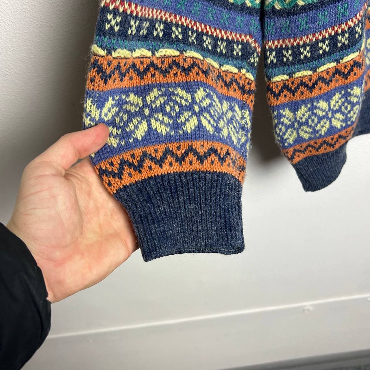 Vintage Vintage Ireland Made In Italy 90s Coogi style rare sweater Size US L / EU 52-54 / 3 - 4 Thumbnail