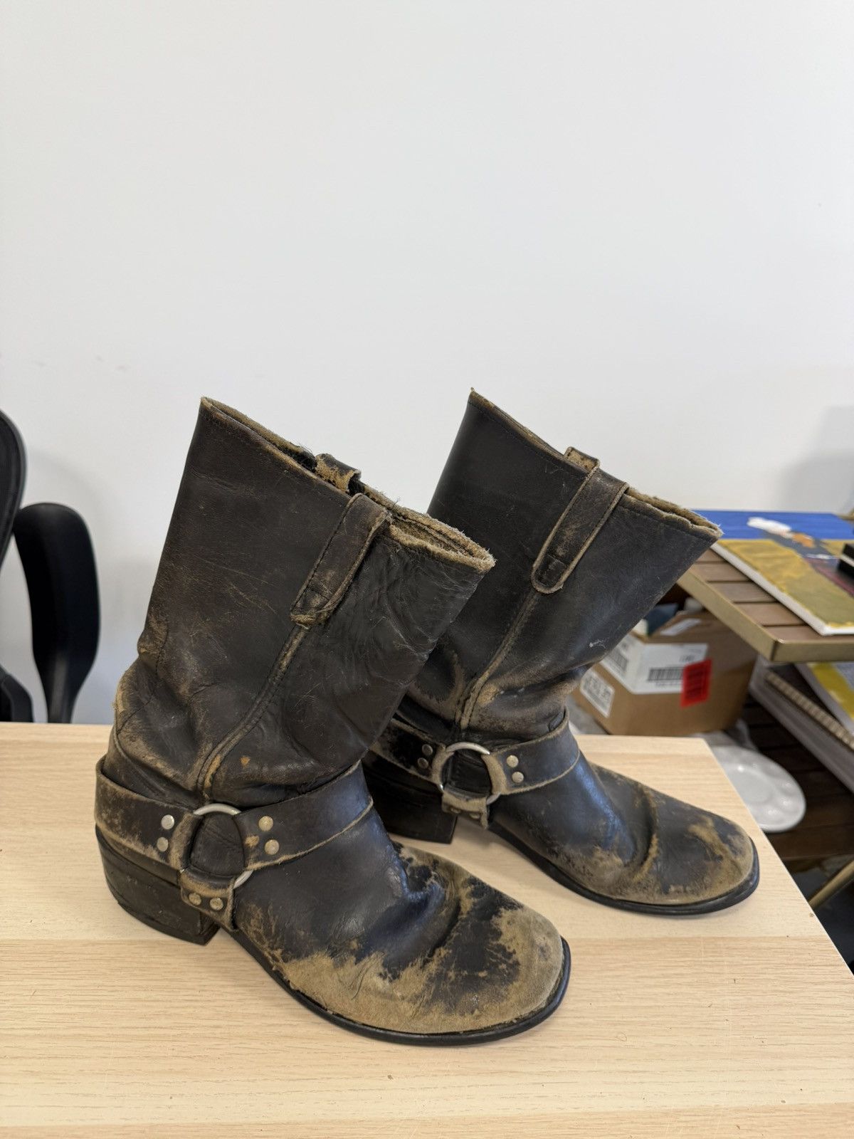Distressed Engineer Boots Men