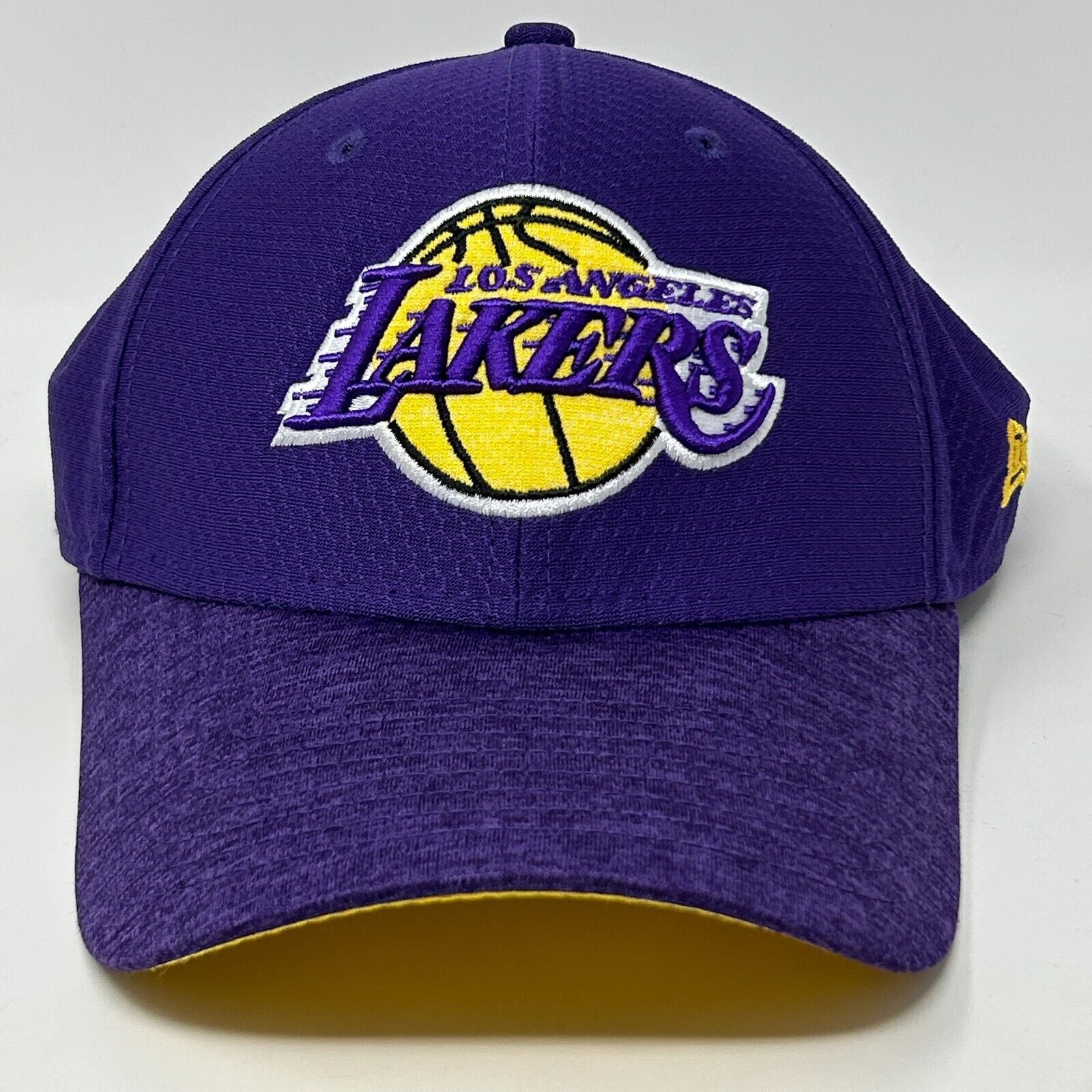 New Era Los Angeles LA Lakers Hat Baseball Cap Flex Fitted M-L Size ONE SIZE - 1 Thumbnail