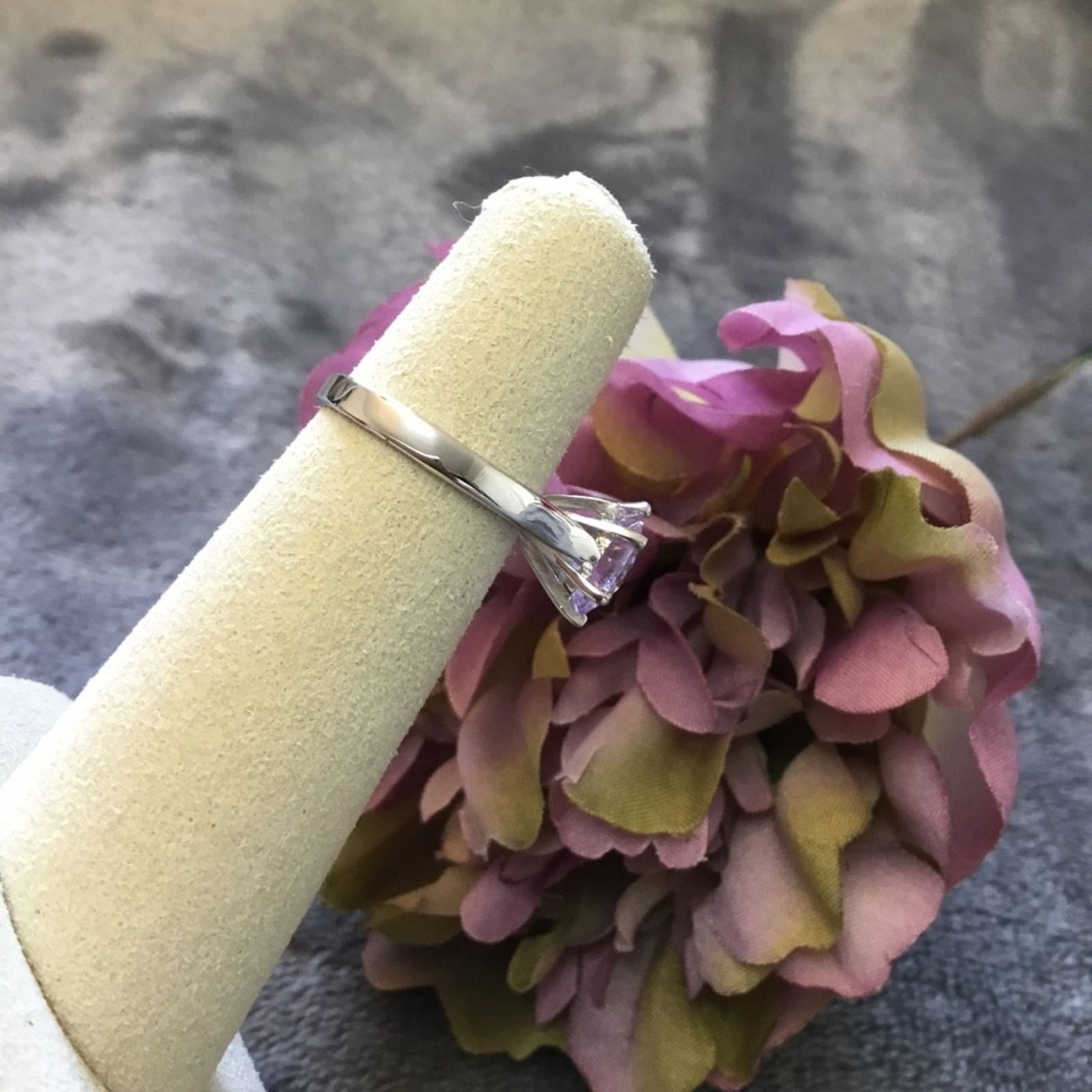 Other Sterling Silver Purple CZ Solitaire Ring Size ONE SIZE - 4 Thumbnail