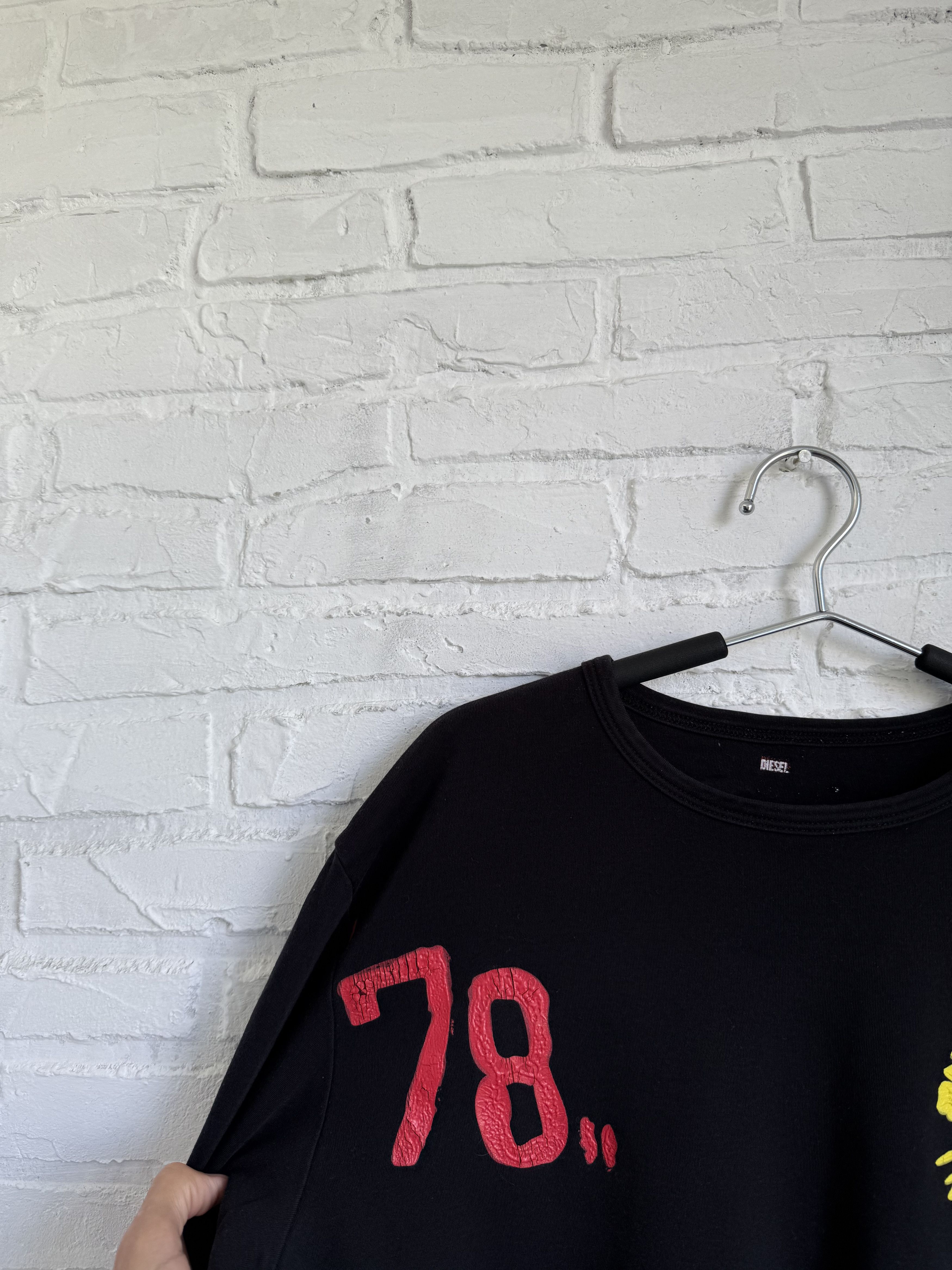 Diesel Vintage y2k Diesel hand painted logo long sleeve t-shirt Size US L / EU 52-54 / 3 - 3 Thumbnail