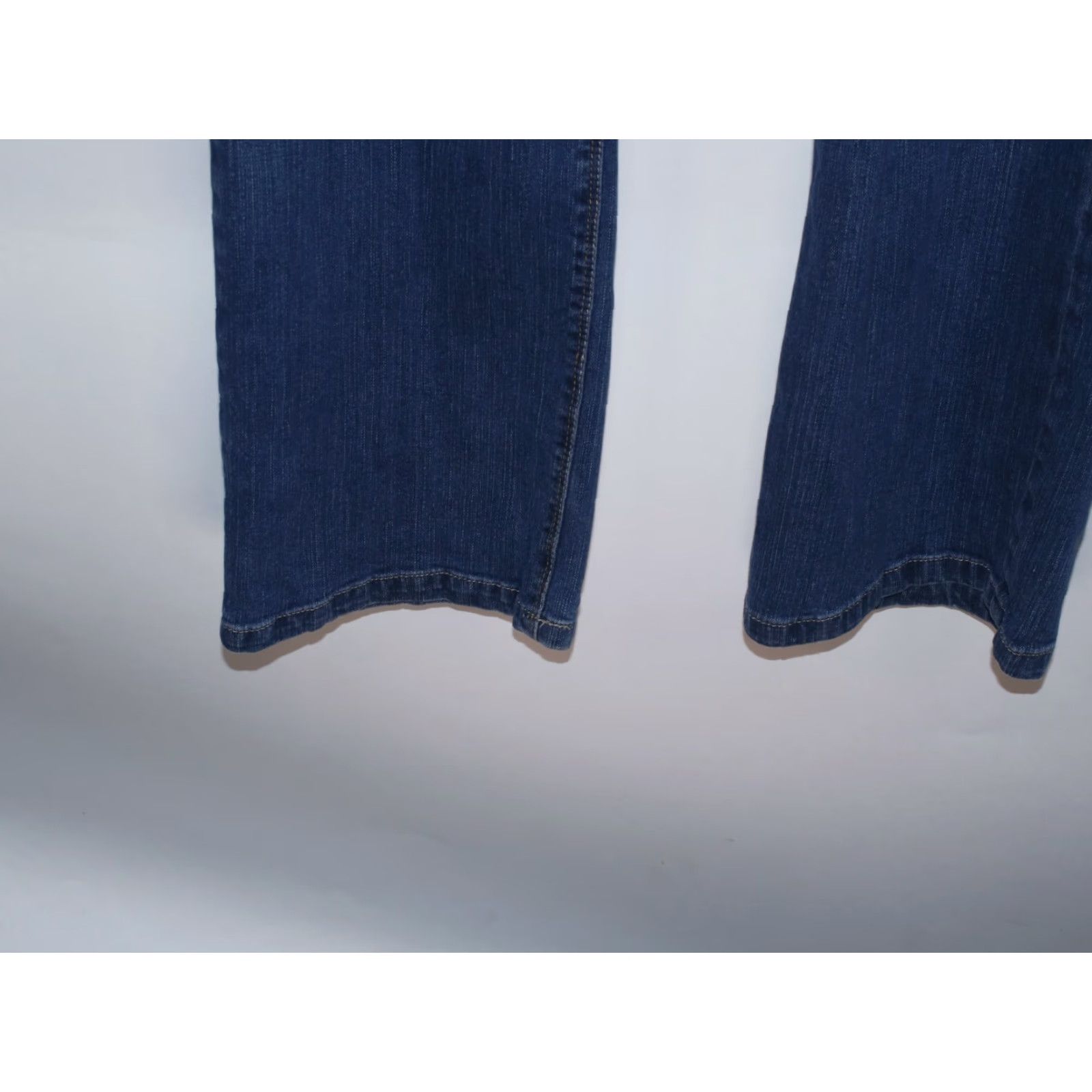 Gloria Vanderbilt Gloria Vanderbilt Amanda Medium Jeans 16 Women's Blue 35X30 High Rise Straight Zip Inseam 30 Comment: VG Size 38" / US 16 / IT 52 - 3 Thumbnail