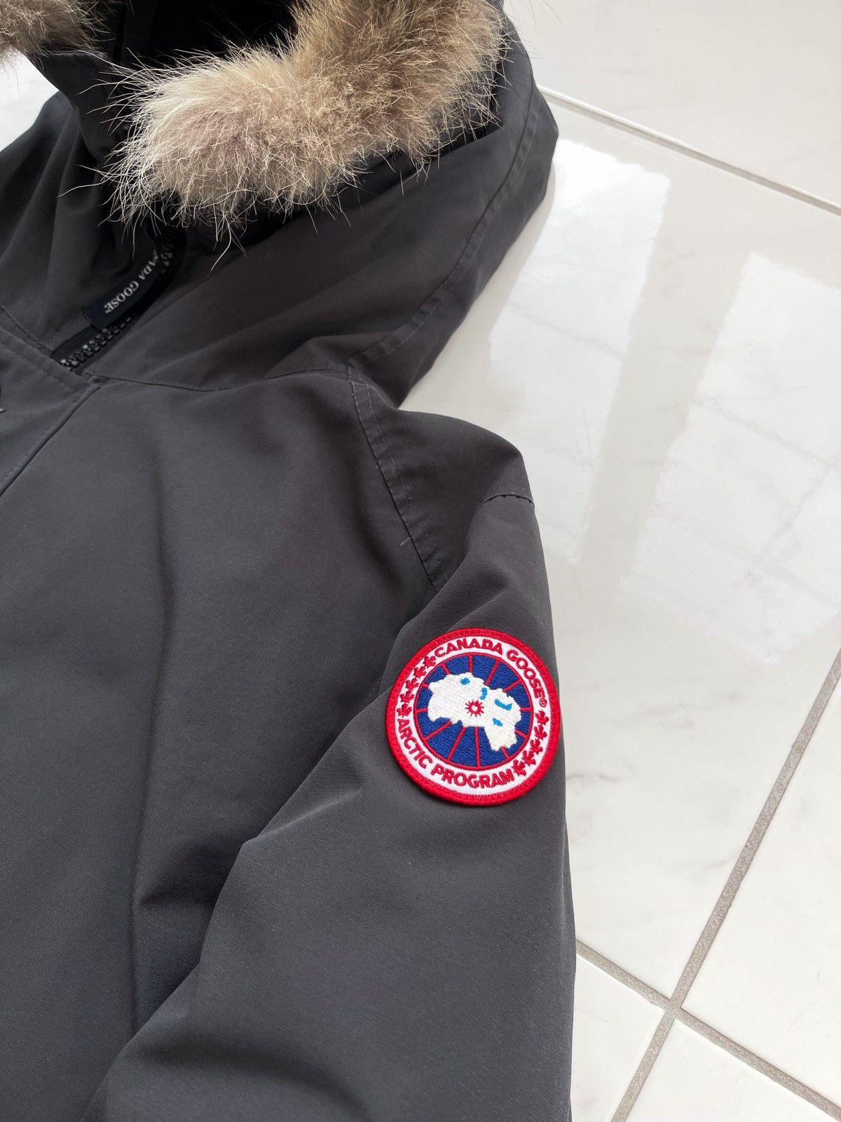 Canada Goose Canada Goose Chateau Parka Size US XL / EU 56 / 4 - 5 Thumbnail