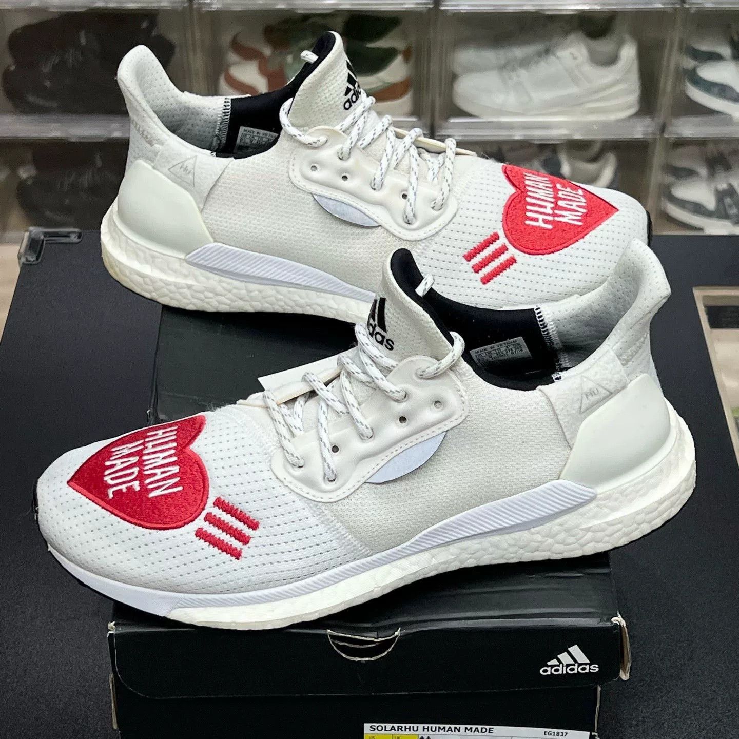 Adidas Adidas Red Designer Casual Streetwear Size US S / EU 44-46 / 1 - 1 Thumbnail