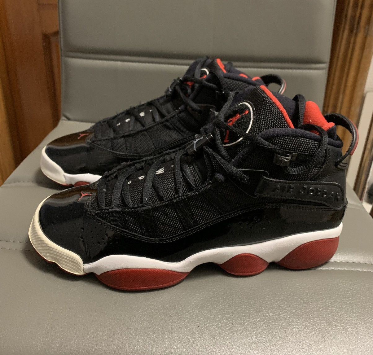Jordan Brand Jordan 6 Rings high top sneakers 7Y black 40 size Size US 7 / EU 40 - 1 Thumbnail