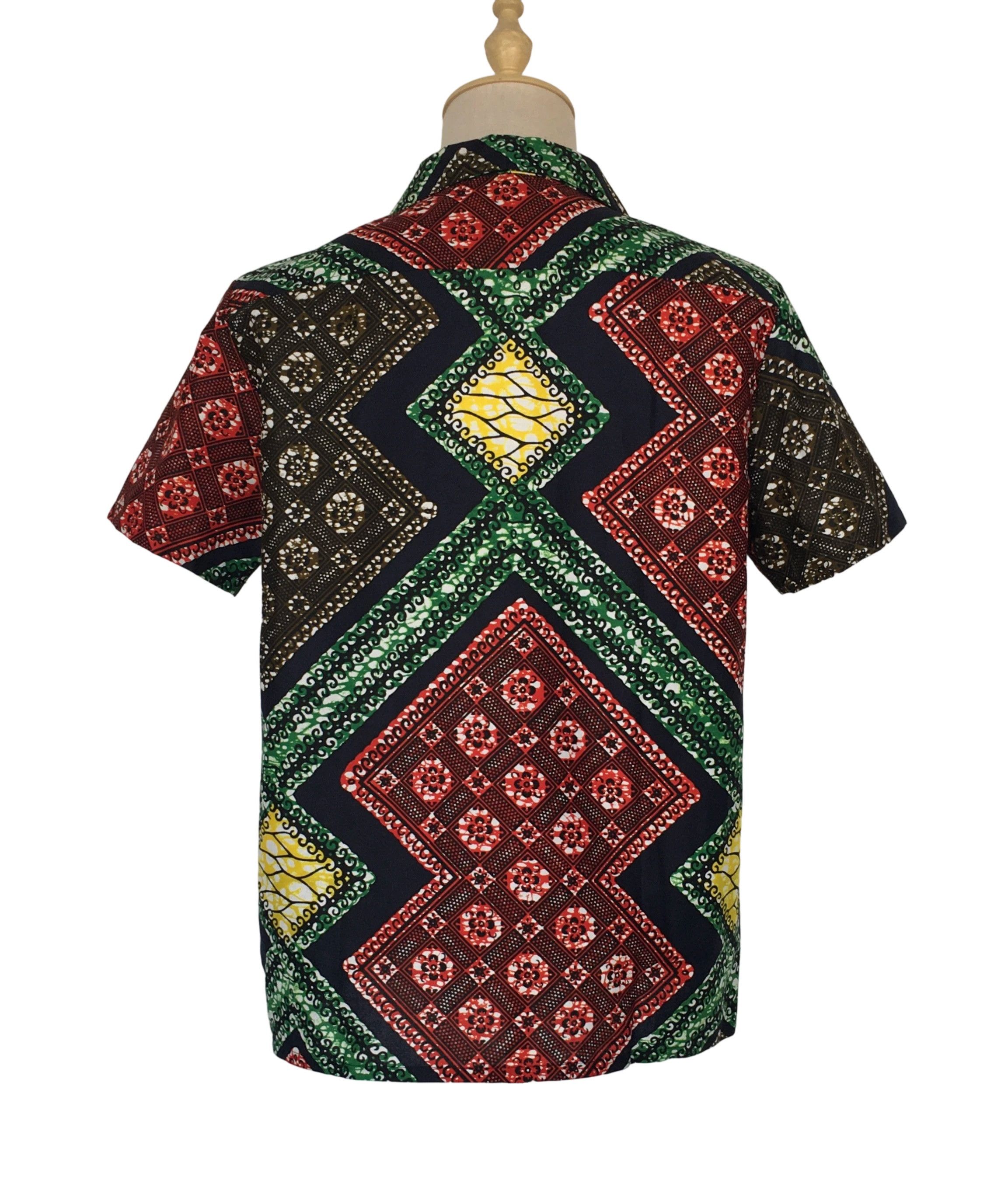 Other African Wax Print Men Shirt Short Sleeves Summer Size US XL / EU 56 / 4 - 3 Thumbnail