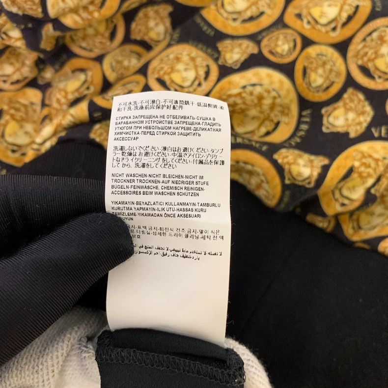 Versace Versace Medusa gold coin sweatshirt Size US L / EU 52-54 / 3 - 9 Thumbnail