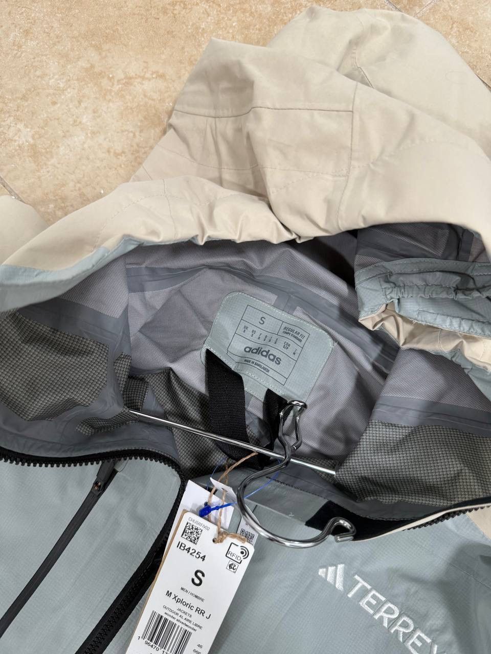 Adidas Adidas Terrex Xploric Rain RDY Hiking Jacket Men's Small Size US S / EU 44-46 / 1 - 4 Thumbnail