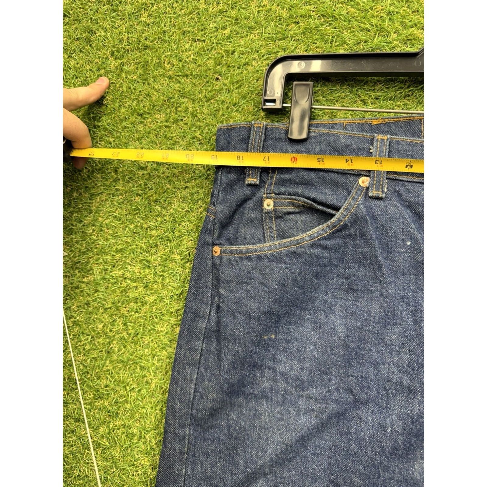 Levi's VINTAGE Levi's 505 Jeans Mens 40x30 Dark Wash Straight Denim Workwear 90s Mens Jeans Size US 40 / EU 56 - 6 Thumbnail