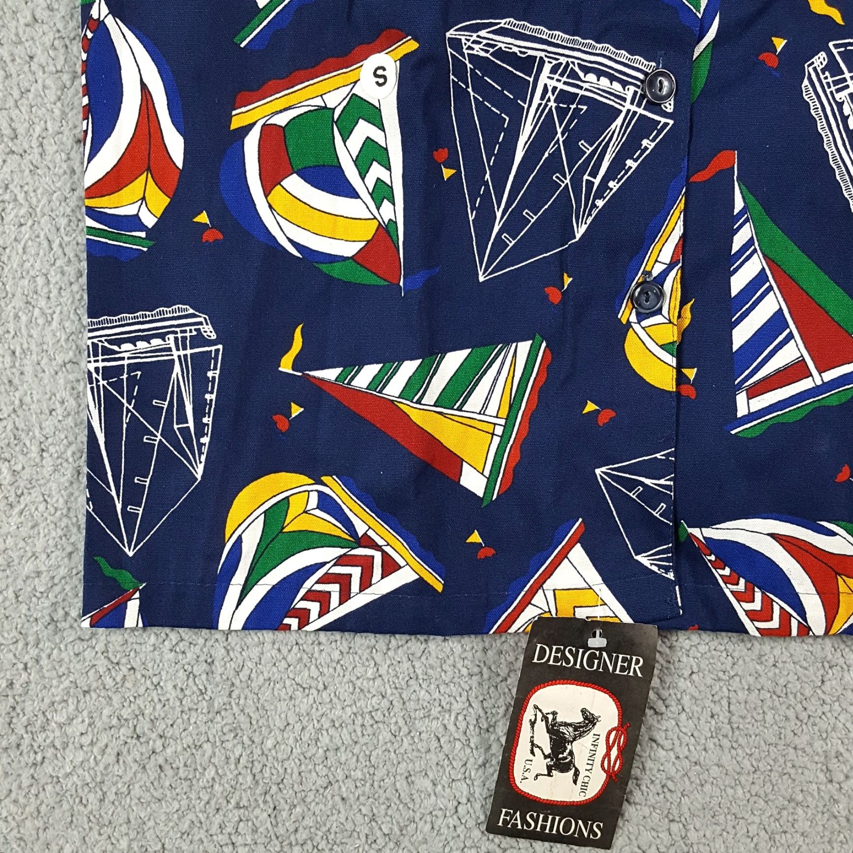 Nautica VINTAGE Infinity Chic Nautical Print Short Sleeve Button-Up Shirt S Blue 90s Casual Mens Size US S / EU 44-46 / 1 - 3 Thumbnail
