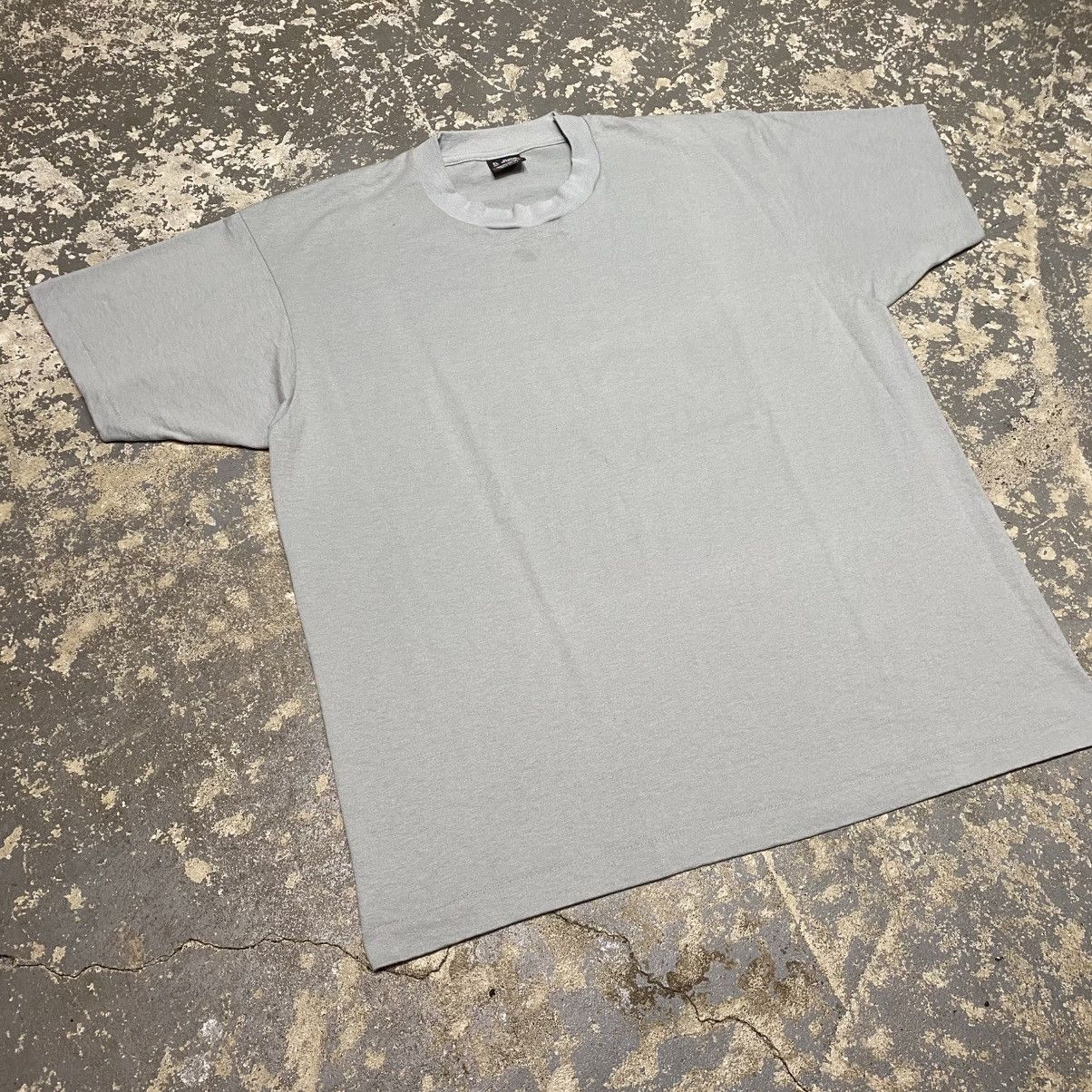 Other Vintage Fruit Of The Loom Best Grey Blank 90s Single Stitch Size US XL / EU 56 / 4 - 5 Thumbnail
