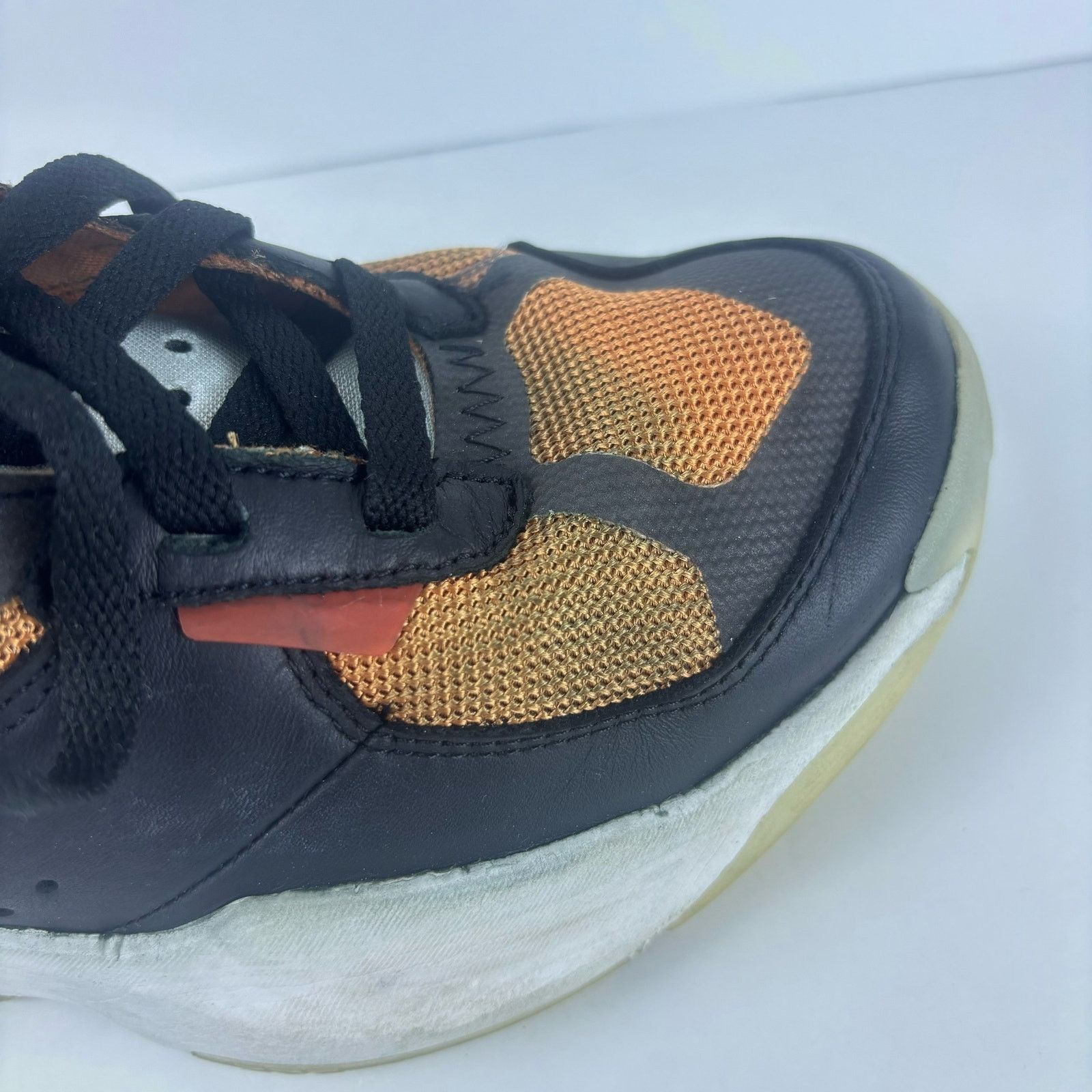 Jordan Brand Jordan Air 200E Hot Curry athletic streetwear sneaker mens 8 Size US 8 / EU 41 - 8 Thumbnail