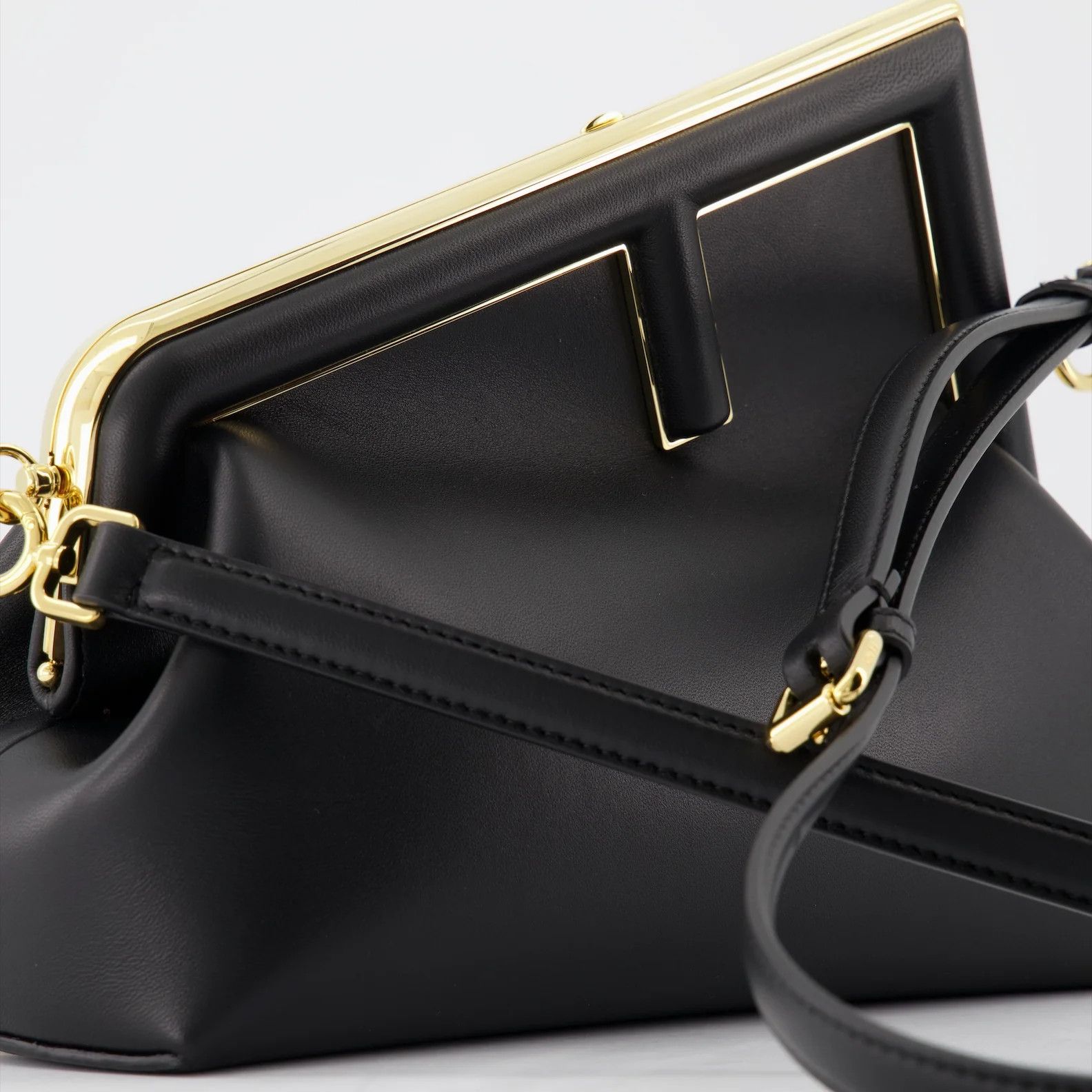 Fendi o1s1wg111125 Size: OS / First Midi Bag in Black Size ONE SIZE - 3 Thumbnail