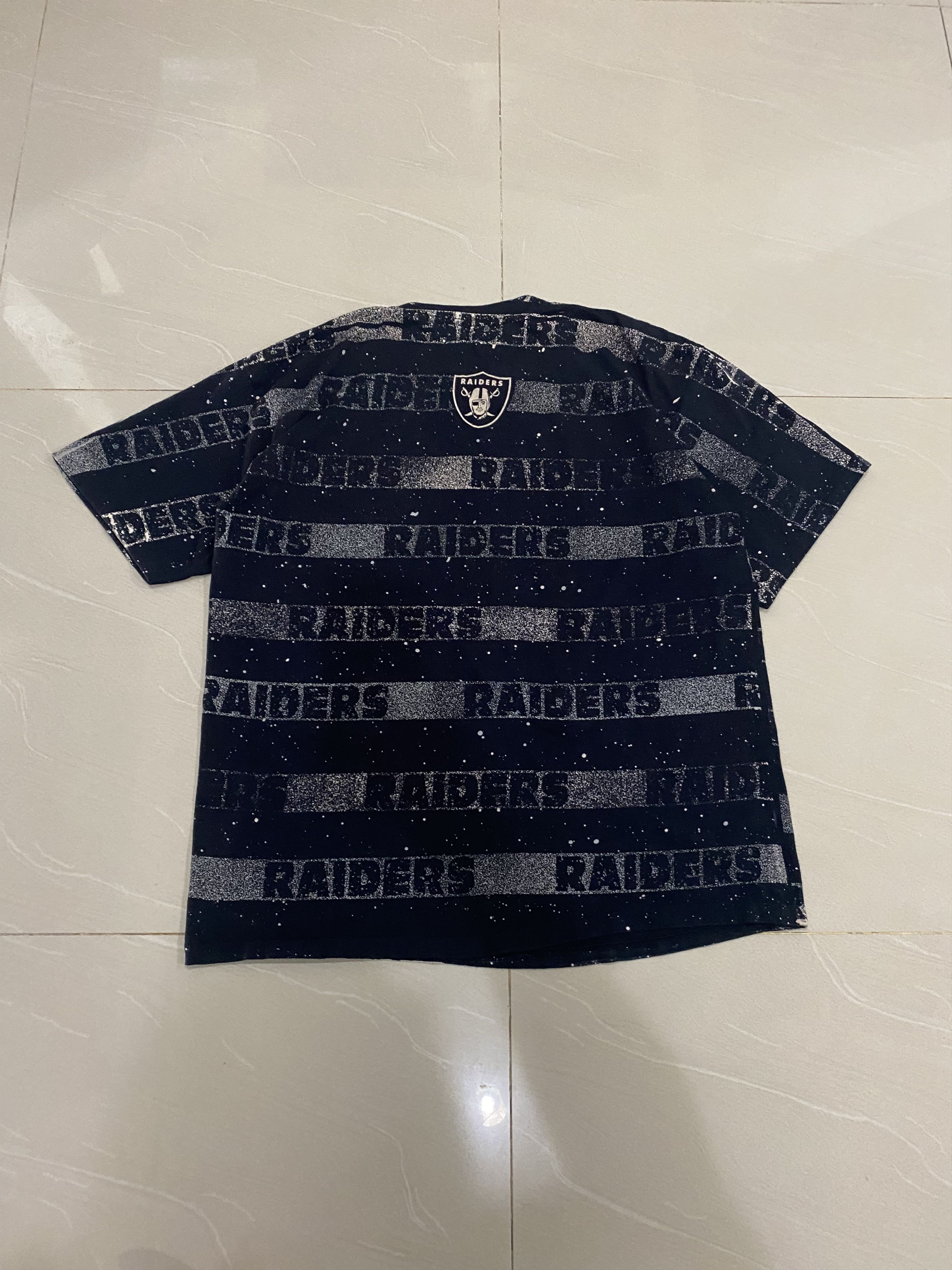 NFL 90s Nfl Raiders Team Overprint Salae Singlestitch Size US XL / EU 56 / 4 - 5 Thumbnail