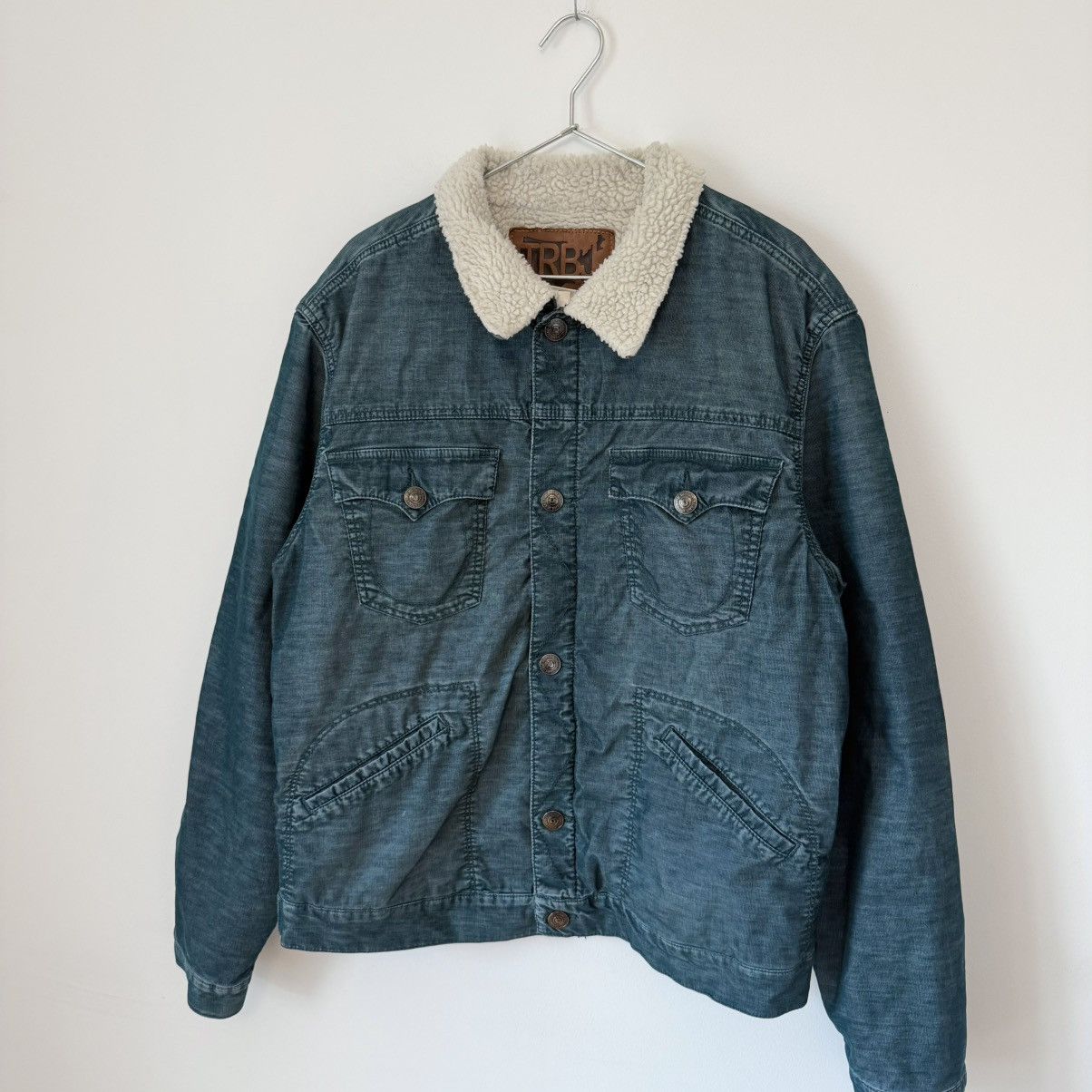 True Religion Vtg 2000s True Religion Corduroy Sherpa Lined Trucker Jacket Size US XXL / EU 58 / 5 - 3 Thumbnail