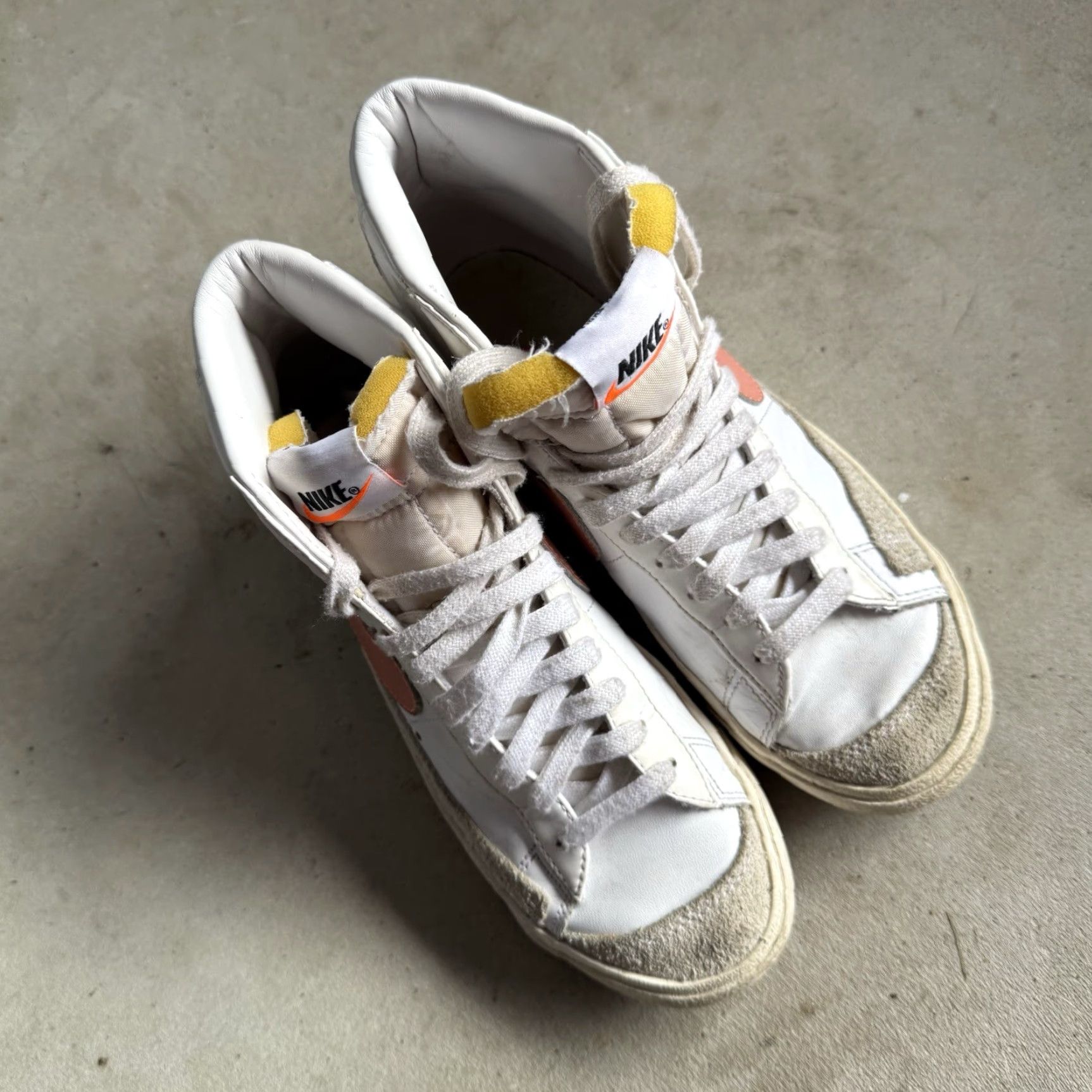 Nike Nike Blazer Mid '77 Vintage Women's Size 7 White Pink Athletic Shoes Sneakers Size M / US 6-8 / IT 42-44 - 4 Thumbnail