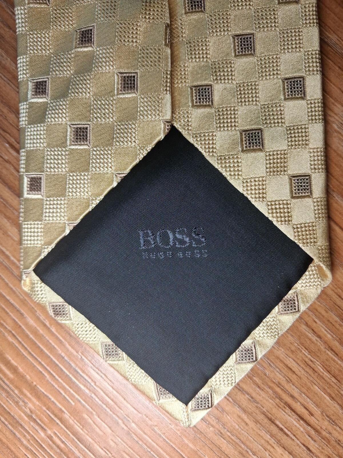 Hugo Boss Hugo Boss Silk Tie Yellow Geometric Wide Made in Italy Size ONE SIZE - 4 Thumbnail