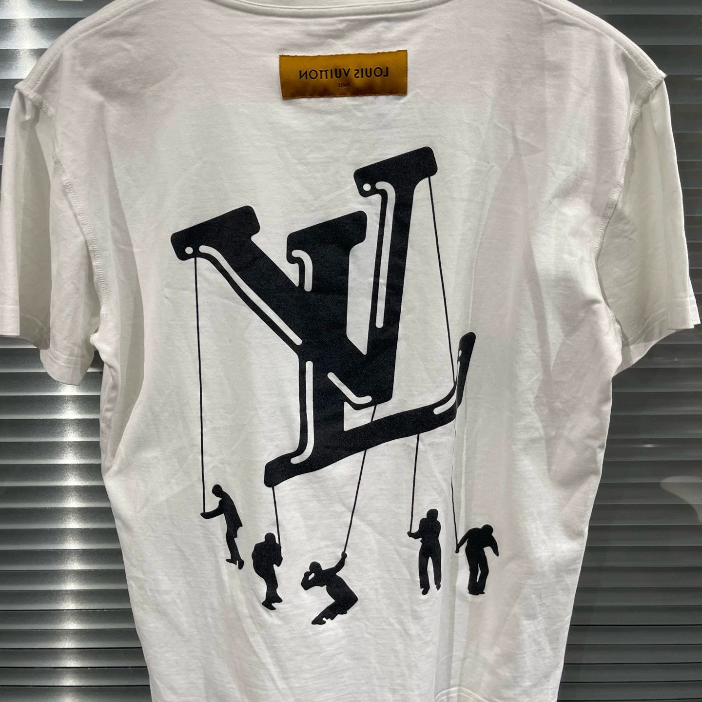 Louis Vuitton LV Paratrooper Print SS Tee M 99 New Altered Length #11581 Size US M / EU 48-50 / 2 - 5 Thumbnail
