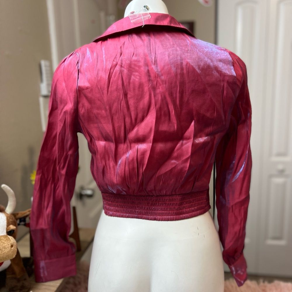 Other Milk & Honey Red Pink Sheer Crop Top Twist Front Long Sleeve Size M / US 6-8 / IT 42-44 - 8 Thumbnail