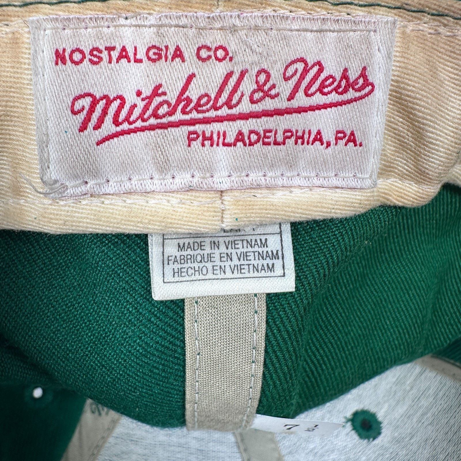 Mitchell & Ness Vintage Mitchell Philadelphia Eagles Hat Men’s 7 1/2 Green Size ONE SIZE - 8 Thumbnail