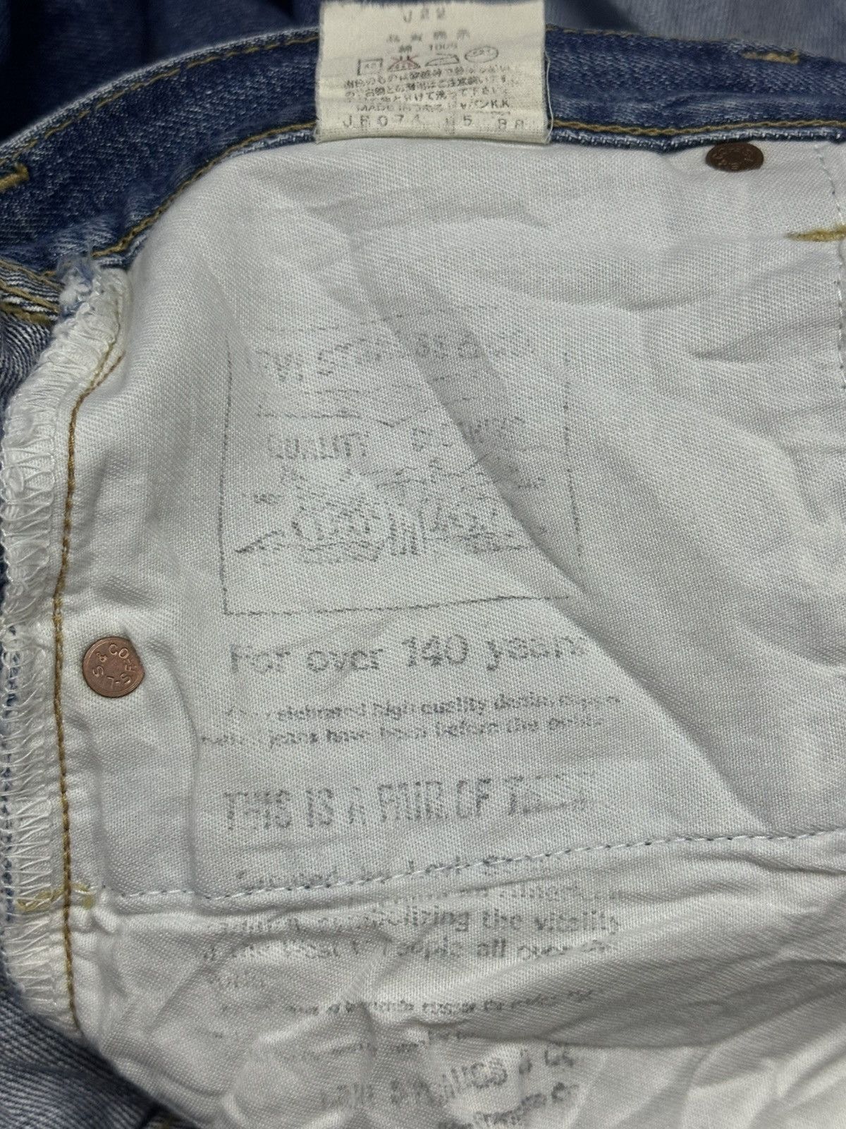 Levi's Levis Vintage Big E BuckleBack Rare Drop Selvedge Faded Size US 32 / EU 48 - 14 Thumbnail