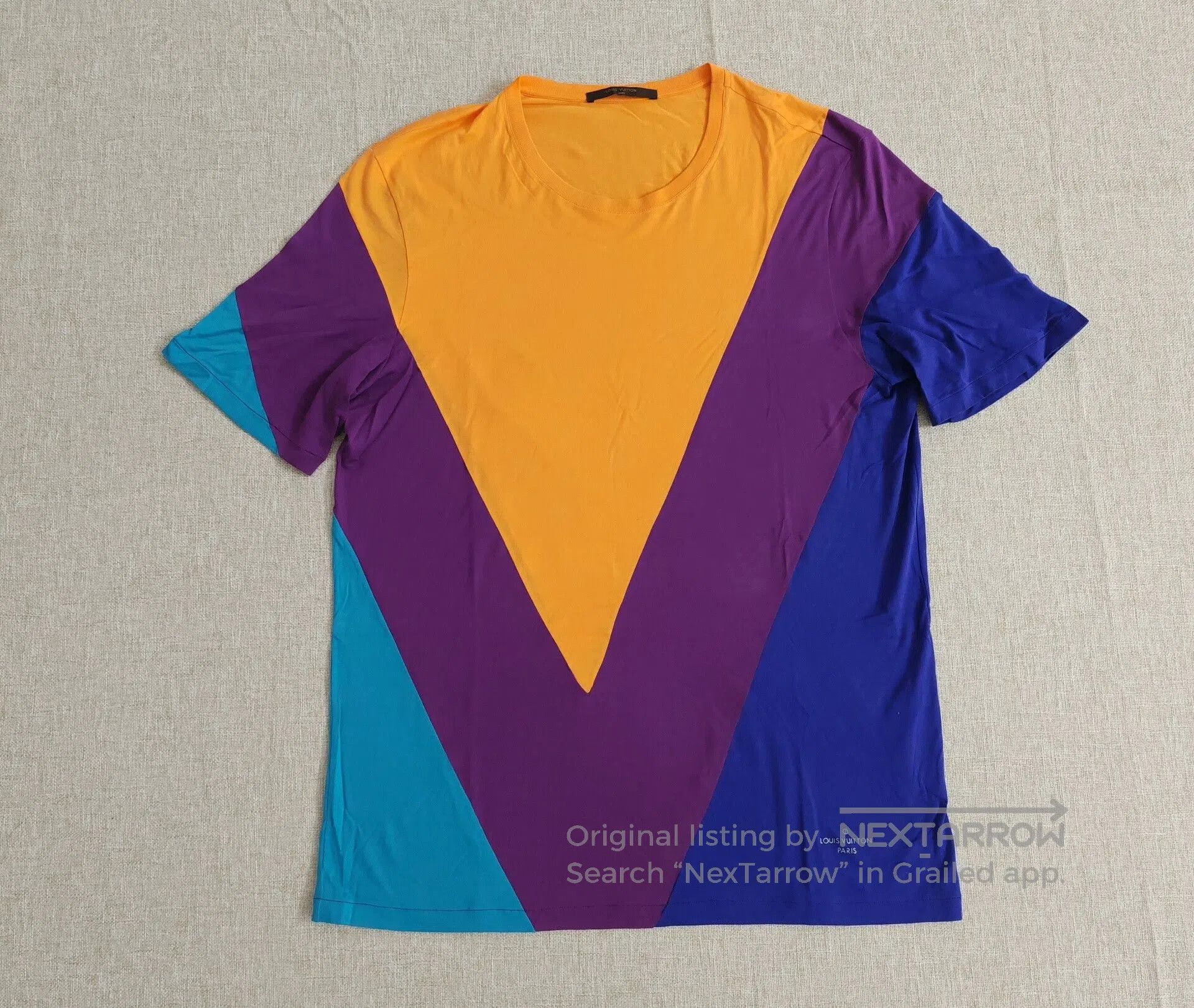 Louis Vuitton Louis Vuitton Men's Short-Sleeve T-Shirt. Size US XXL / EU 58 / 5 - 1 Thumbnail