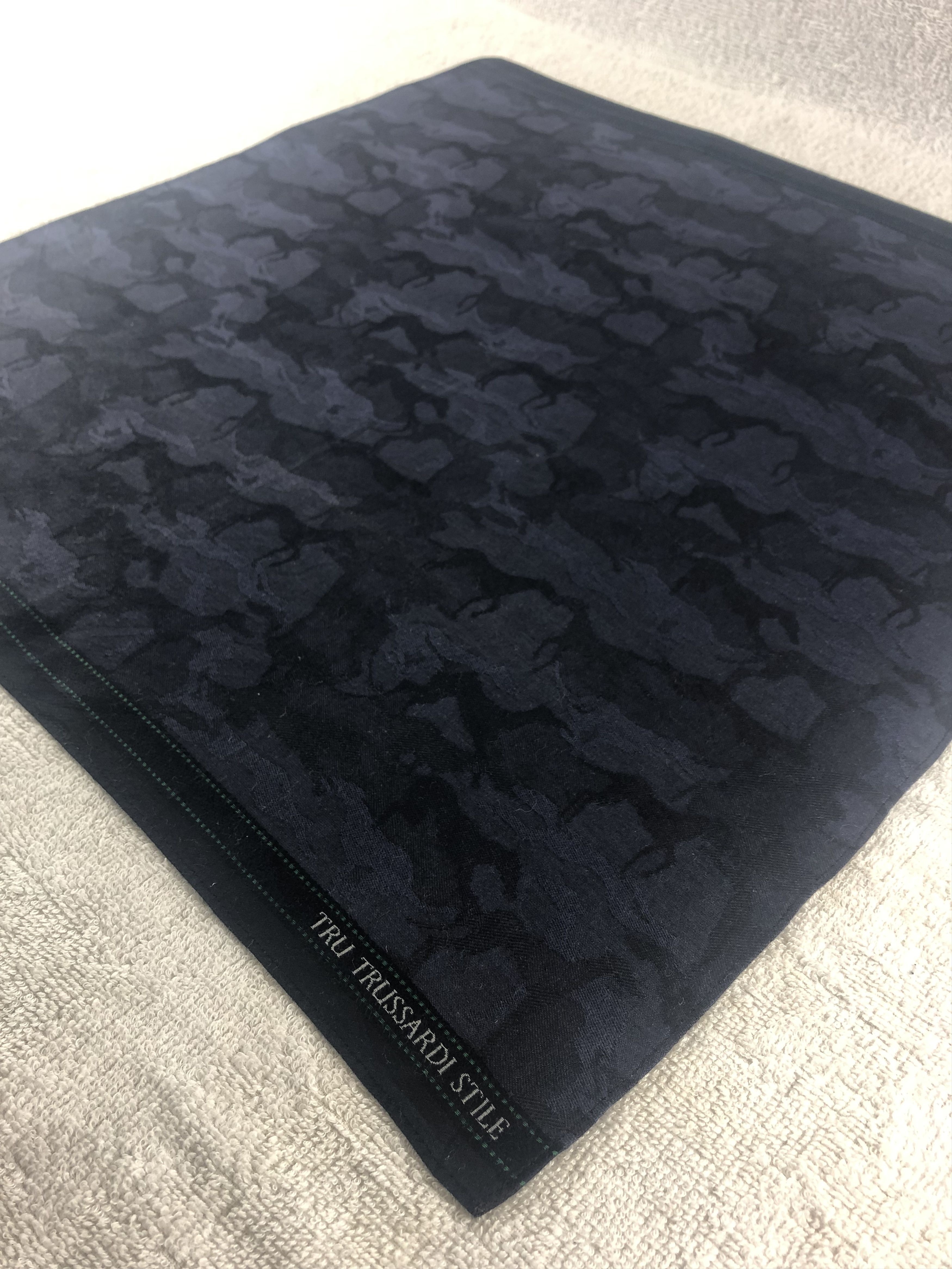 Trussardi × Vintage Trussardi Handkerchief / Bandana / Neckerchief Size ONE SIZE - 4 Thumbnail