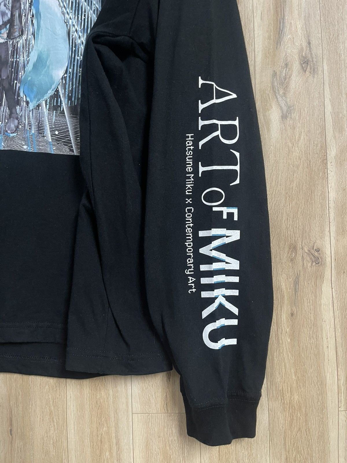 Anime Vintage Hatsune Miku T shirt L Idolmaster Anime L Waifu Rare Size US L / EU 52-54 / 3 - 4 Thumbnail