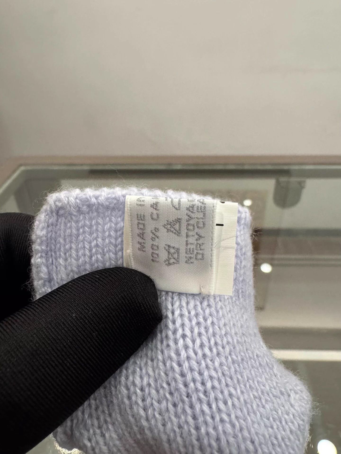 Hermes Hermes Kids Light Blue Embroidered Horse Logo Gloves Size ONE SIZE - 7 Thumbnail