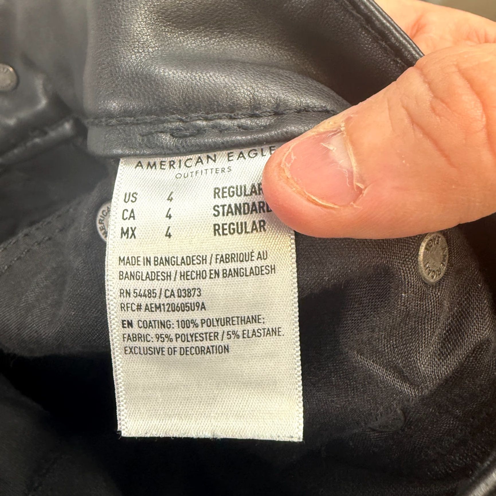 American Eagle Outfitters Amer ican Eagle Pants Womens 4 Black High Rise Flare Faux Leather Party Jeans Size 27" / US 4 / IT 40 - 6 Thumbnail